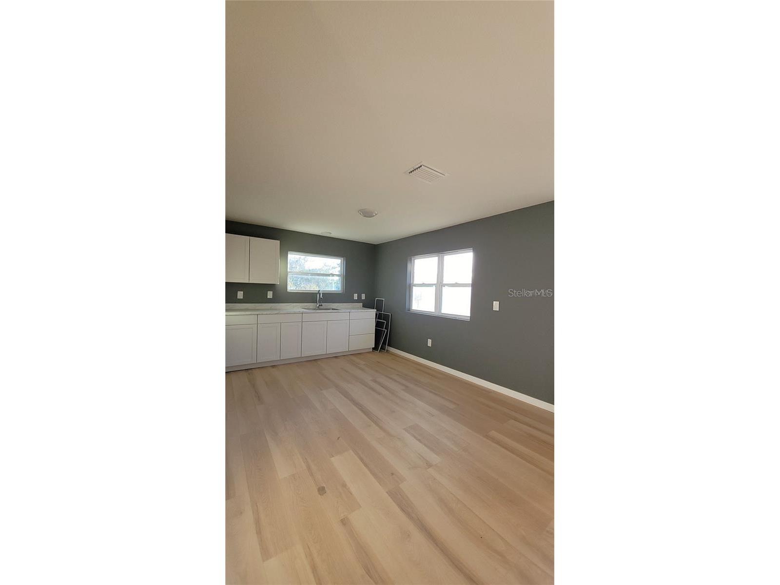 1025 N Clara Ave Deland FL 32720 V4949041 image4