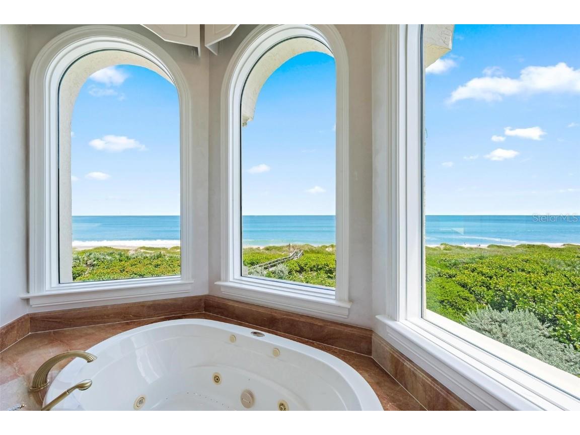 1025 NE Doubloon Drive Stuart FL 34996 - ATLANTIC OCEAN N6140417 image43