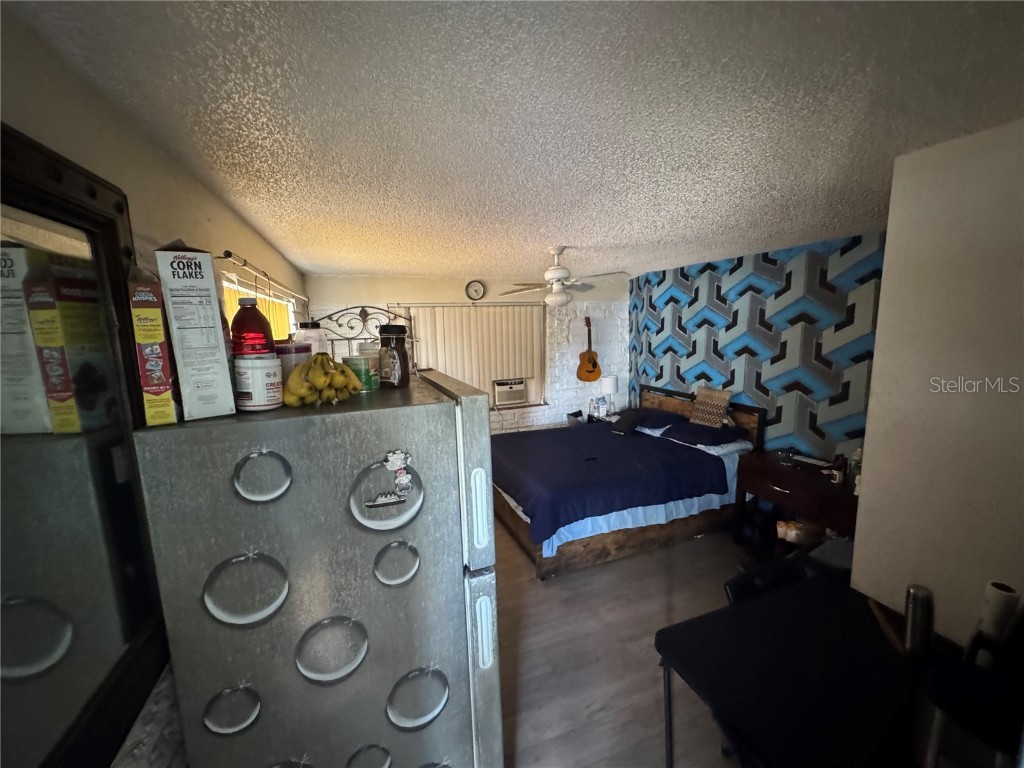 1025 NW 31st Avenue Miami FL 33125 TB8449729 image23