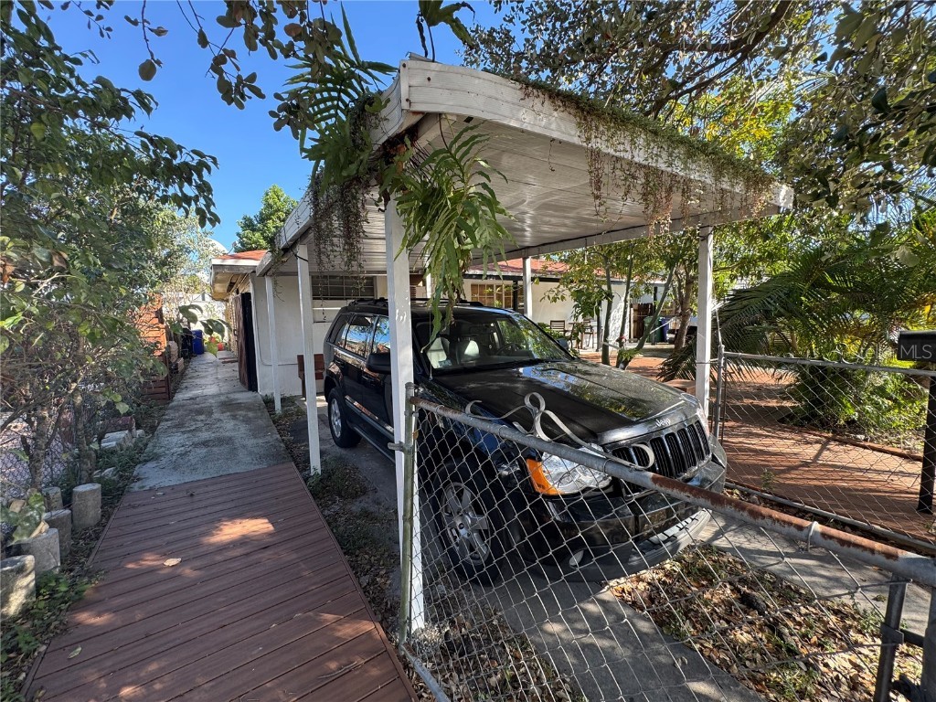 1025 NW 31st Avenue Miami FL 33125 TB8449729 image4