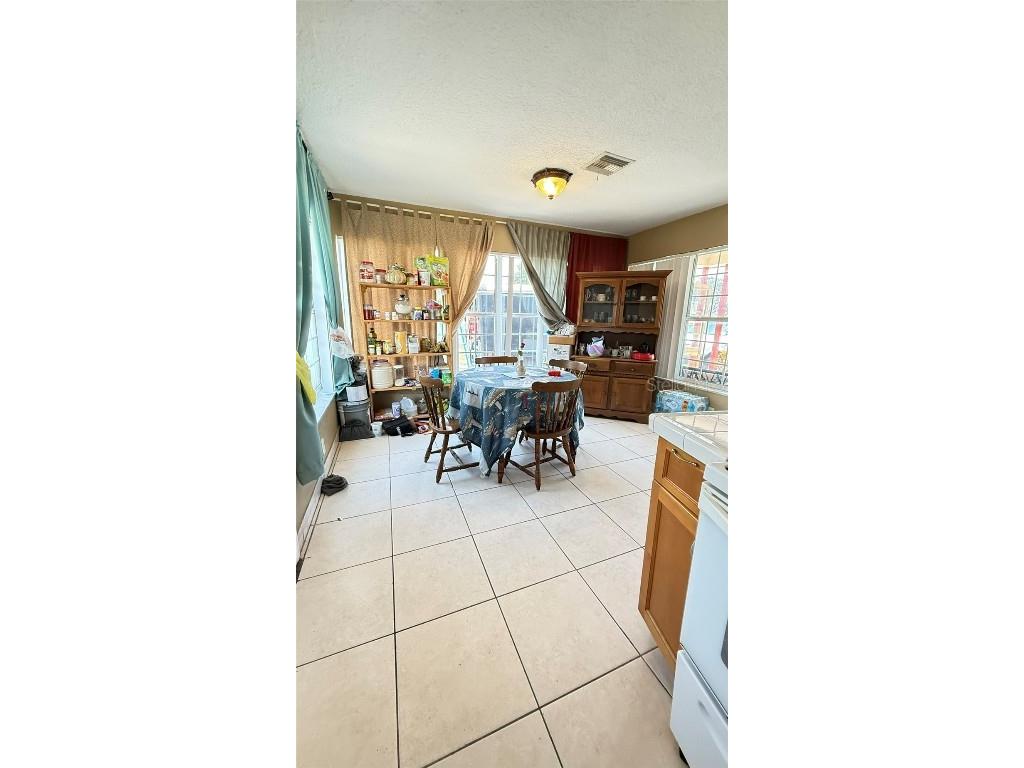 1025 Persian Street Deltona FL 32725 V4943465 image10