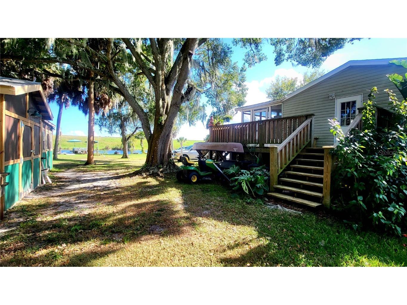 1025 Roberts Lane Moore Haven FL 33471 - LAKE OKEECHOBEE OK225716 image18