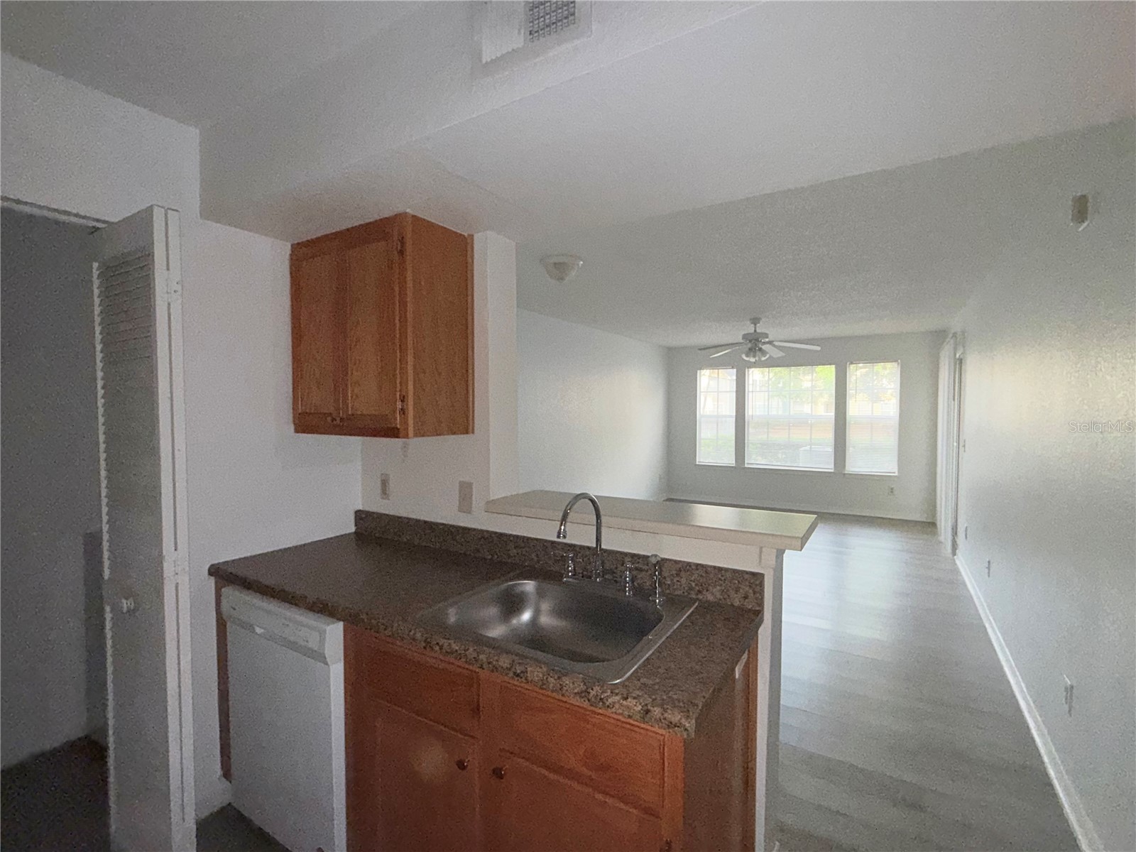 1025 S Hiawassee Road #2216 Orlando FL 32835 S5147368 image9
