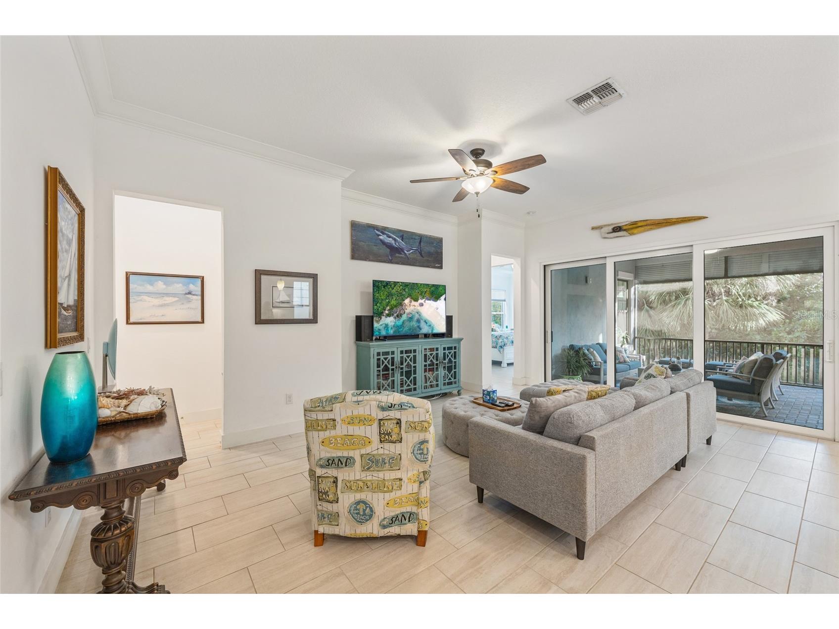 1025 Seagrape Drive Ruskin FL 33570 TB8446095 image11