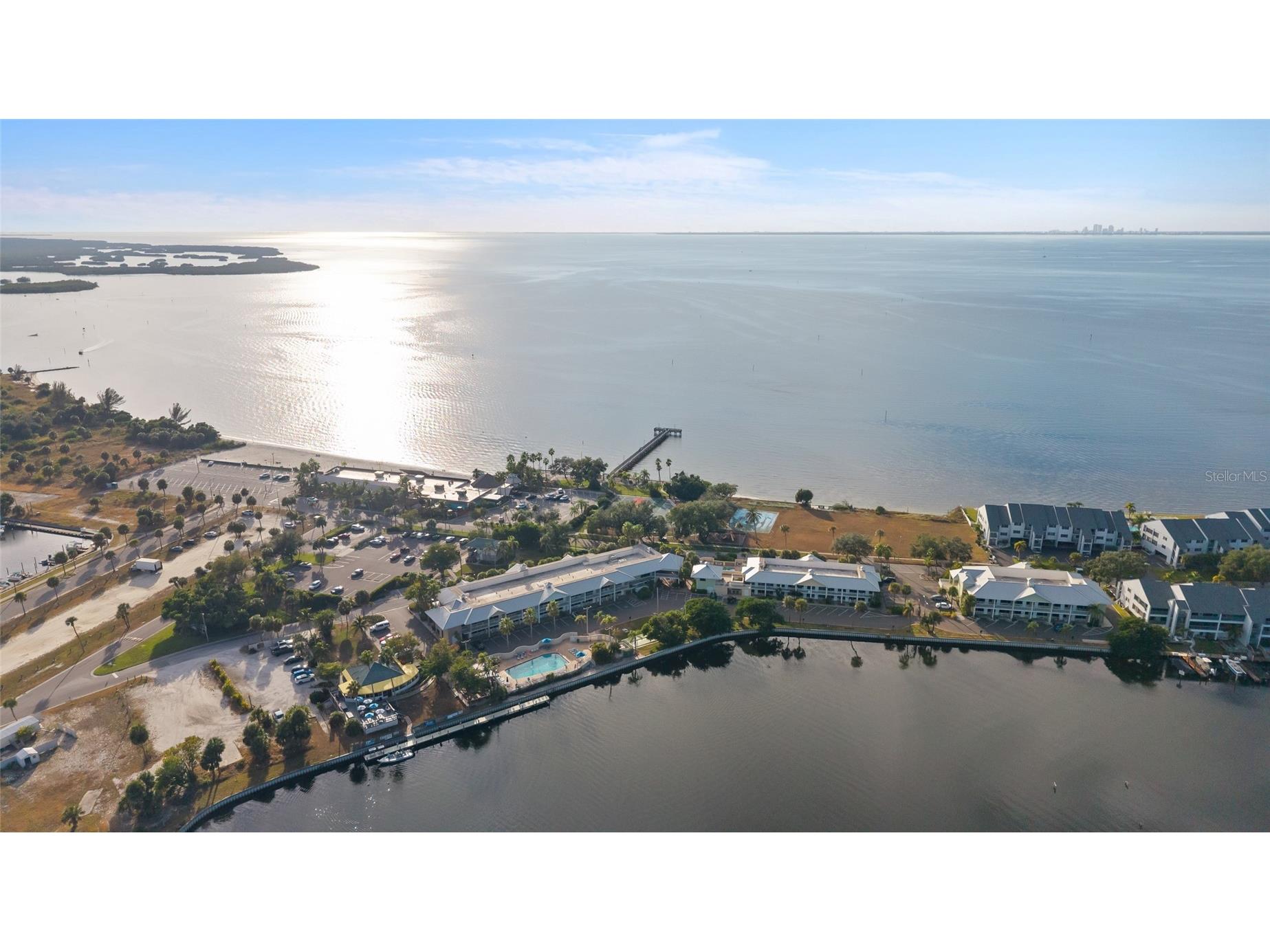 1025 Seagrape Drive Ruskin FL 33570 TB8446095 image58