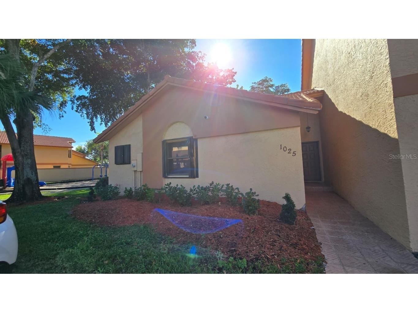 1025 SW 113th Terrace Pembroke Pines FL 33025 TB8460502 image1