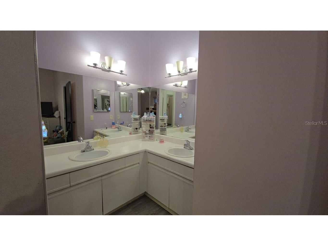 1025 SW 113th Terrace Pembroke Pines FL 33025 TB8460502 image14