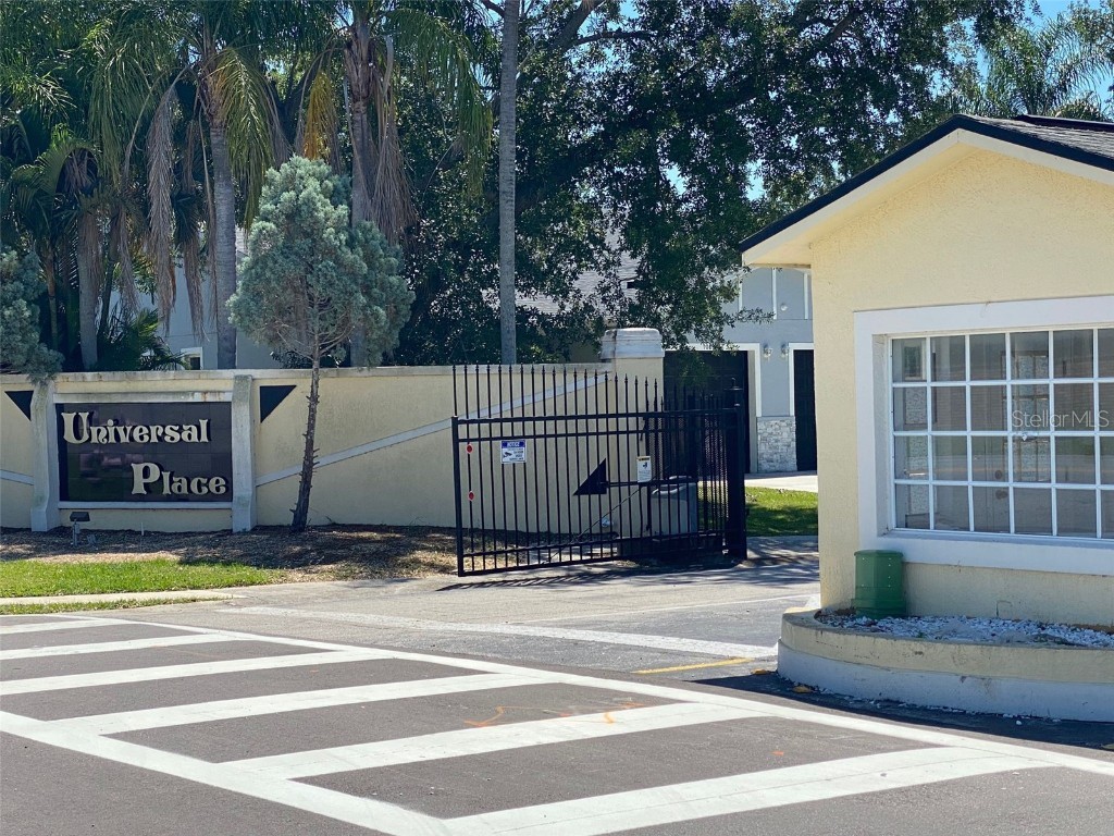 1025 Universal Rest Place Kissimmee FL 34744 S5102760 image1