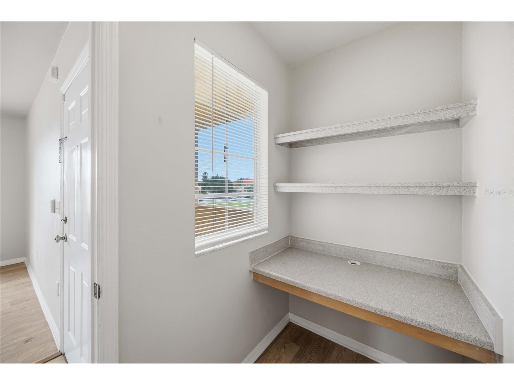 1025 Villagio Circle #208 Sarasota FL 34237 A4696723 image20