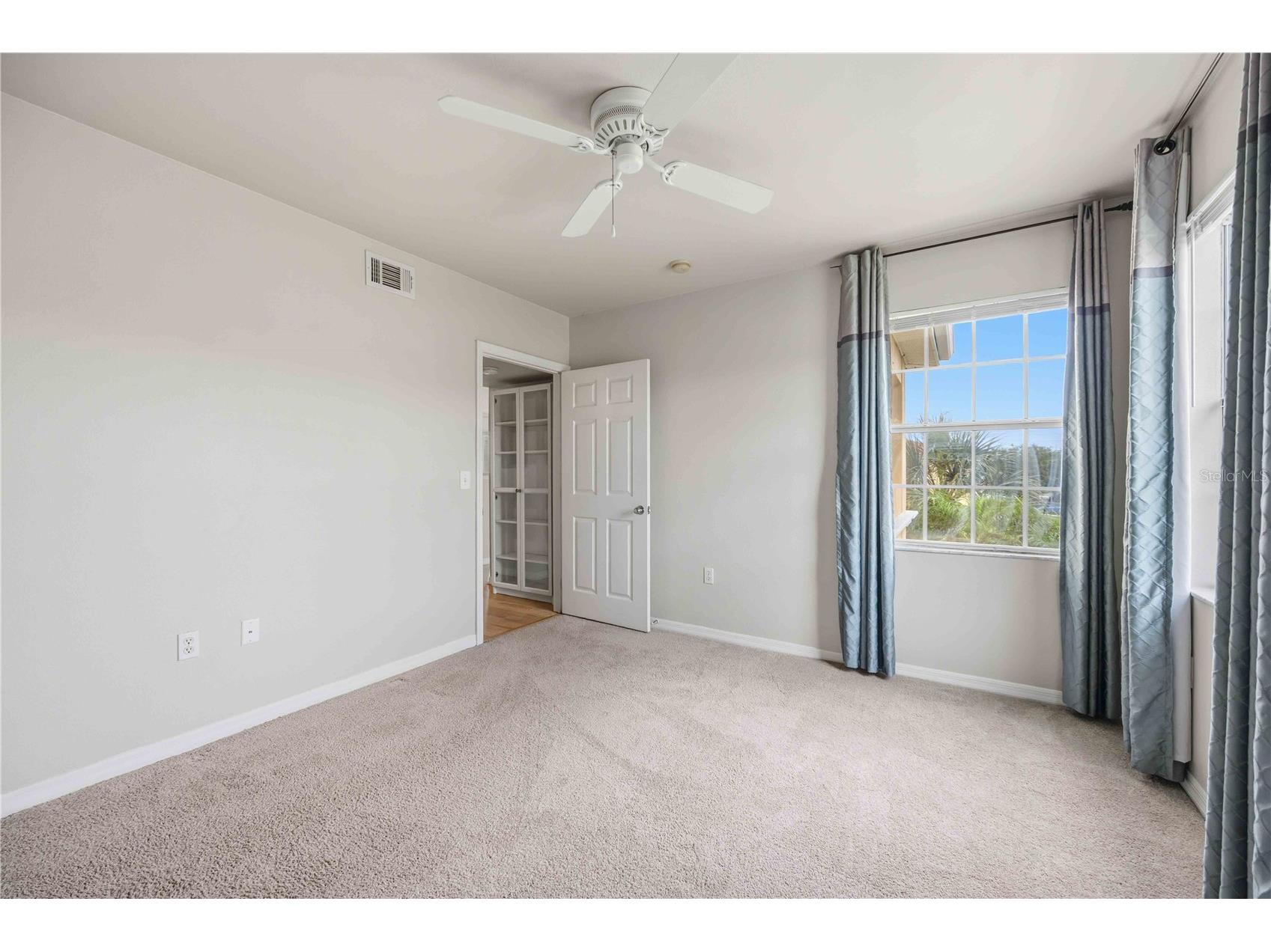 1025 Villagio Circle #208 Sarasota FL 34237 A4696723 image34