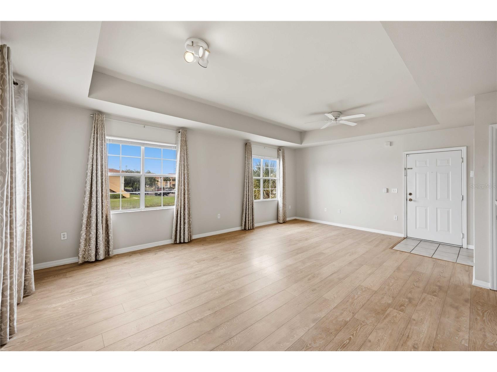 1025 Villagio Circle #208 Sarasota FL 34237 A4696723 image6