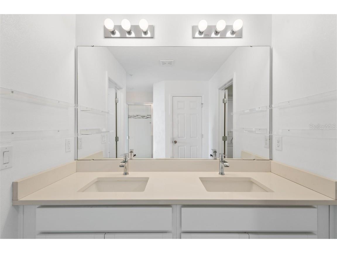 10251 Highline Crest Street Orlando FL 32832 O6365021 image23