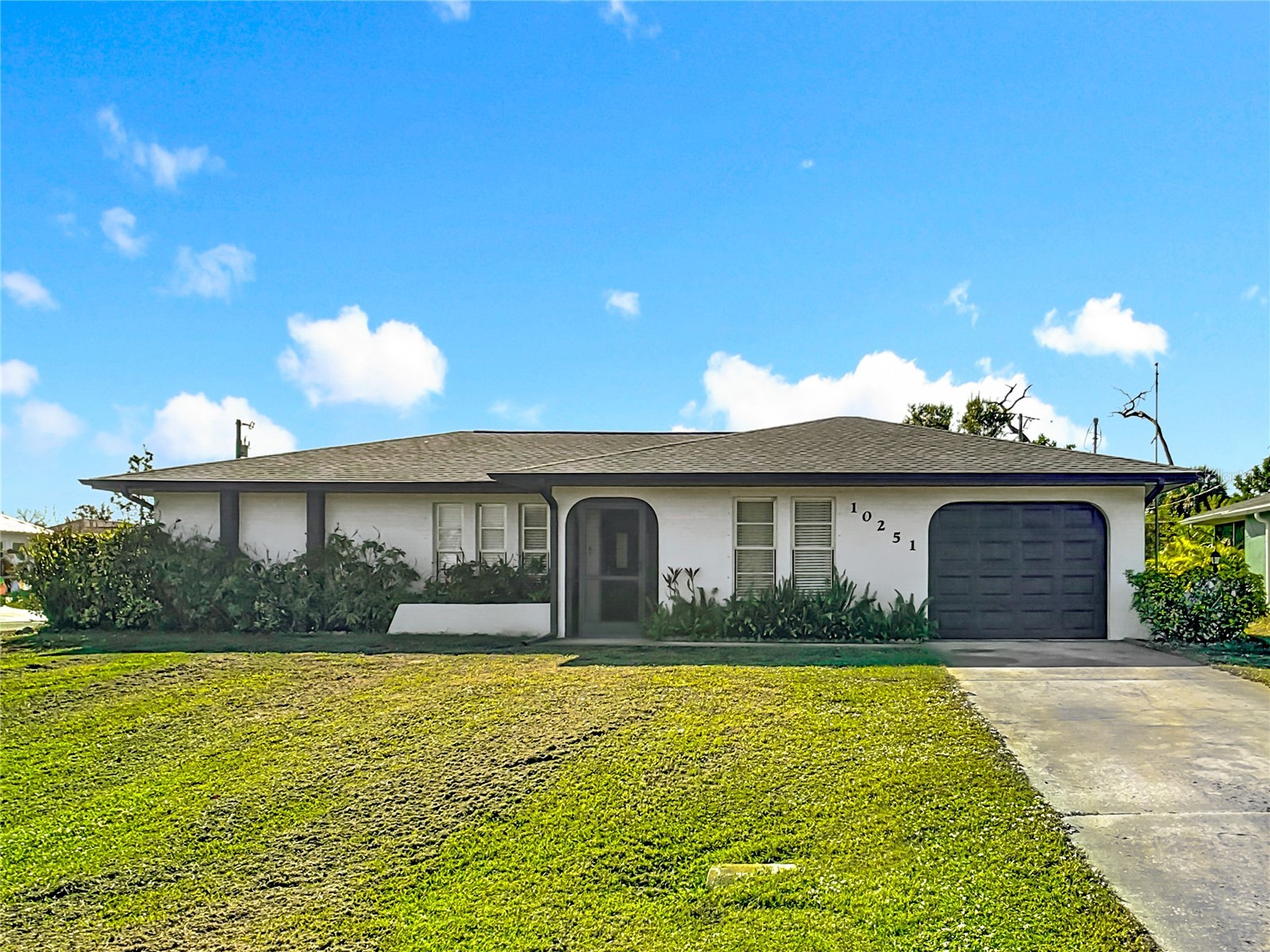 10251 Oceanspray Boulevard Englewood FL 34224 N6142497 image1