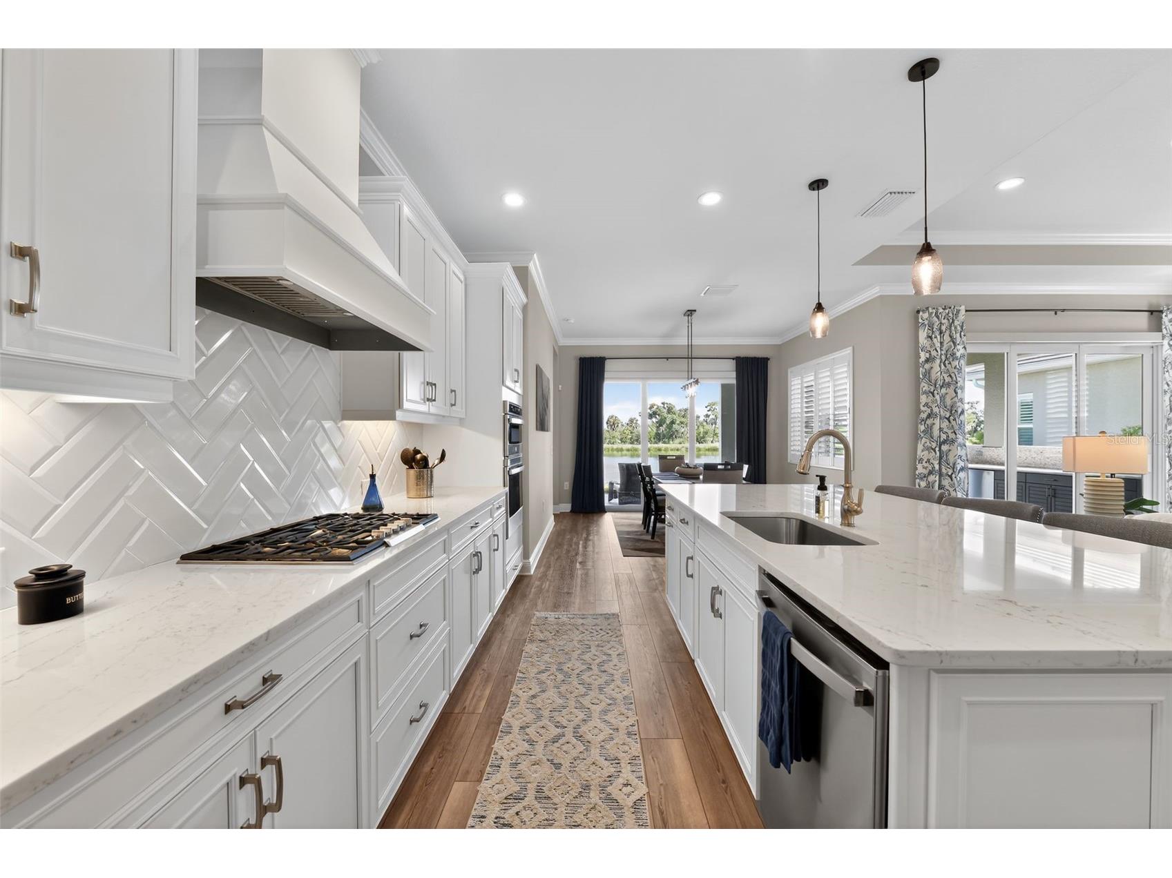 10253 Canaveral Circle Sarasota FL 34241 A4682019 image11