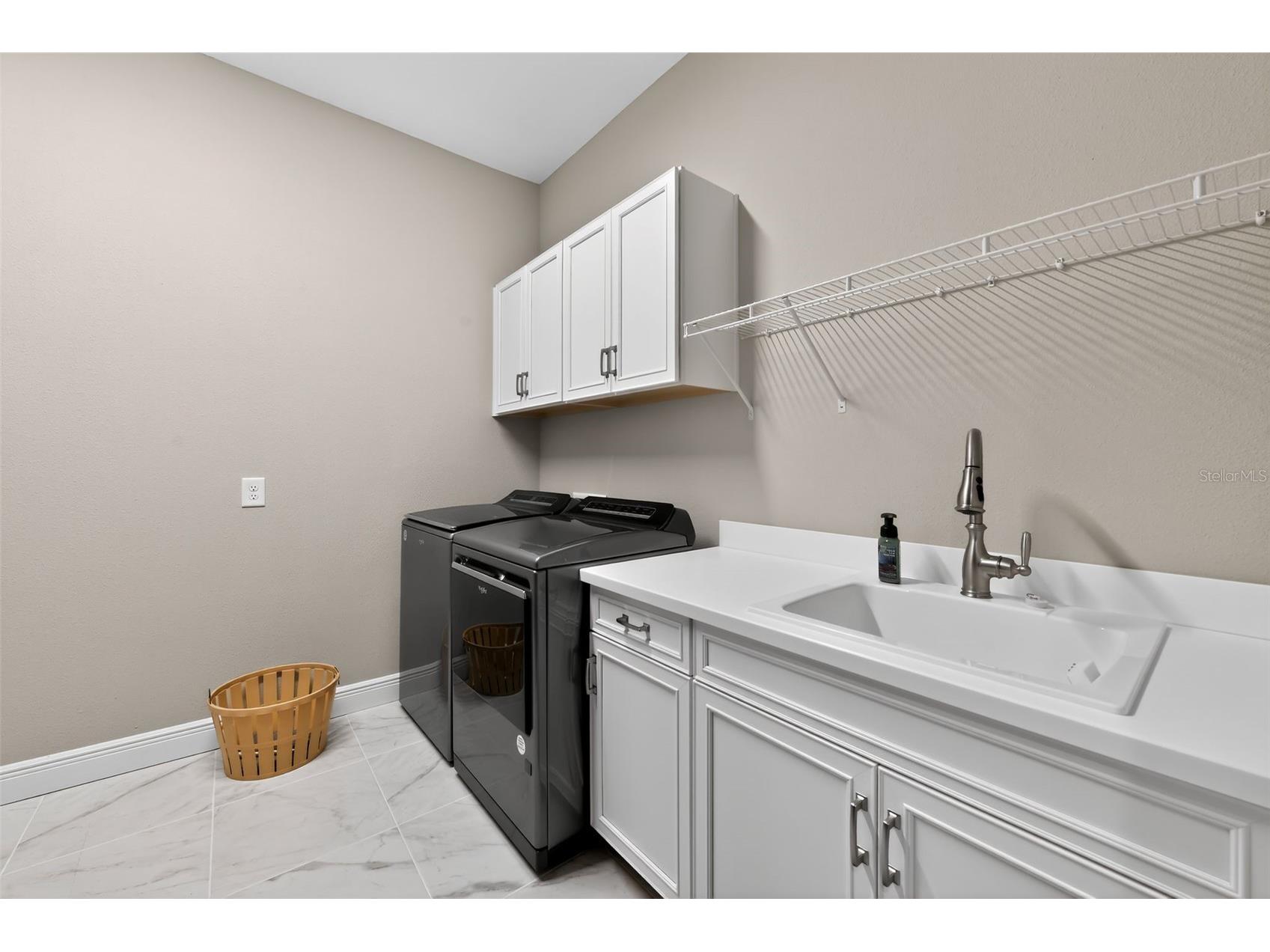 10253 Canaveral Circle Sarasota FL 34241 A4682019 image29