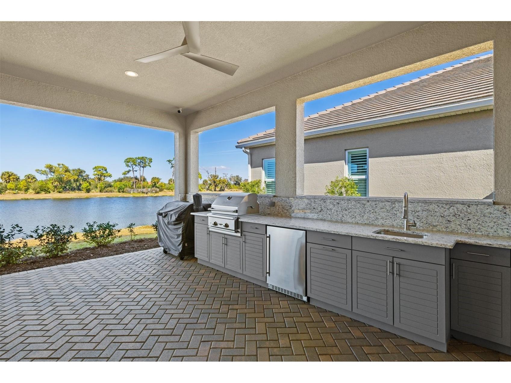 10253 Canaveral Circle Sarasota FL 34241 A4682019 image33