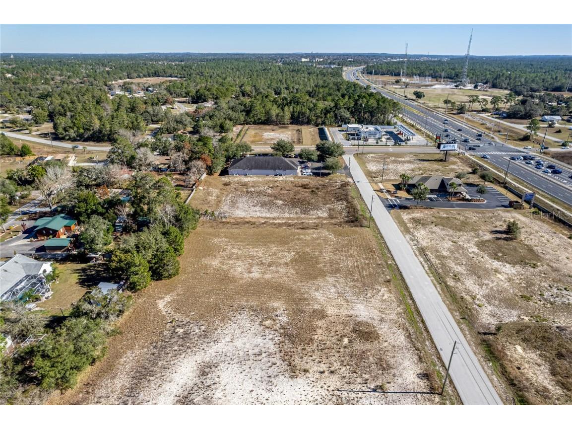 10253 Yale Avenue Weeki Wachee FL 34613 W7851497 image8