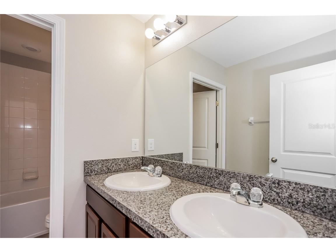 10254 Carloway Hills Drive Wimauma FL 33598 O6366173 image13