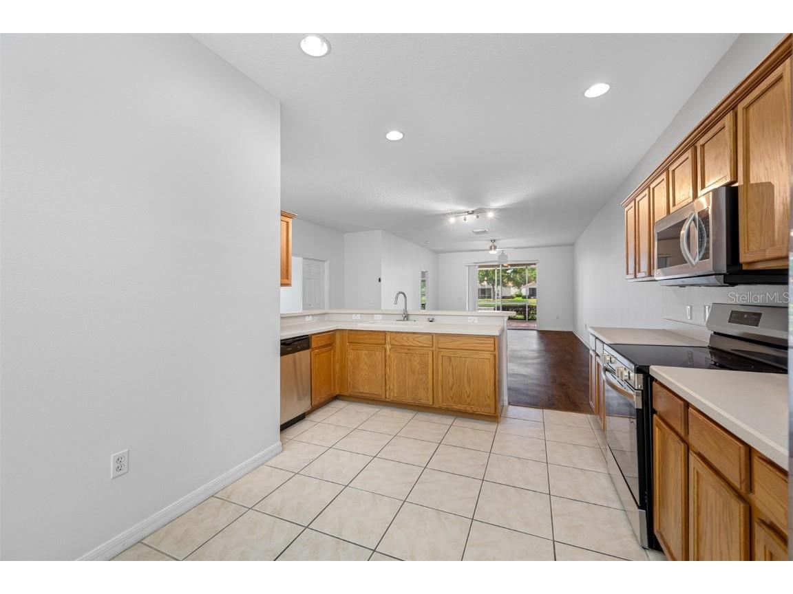 10255 Devonshire Lake Drive Tampa FL 33647 TB8391895 image12