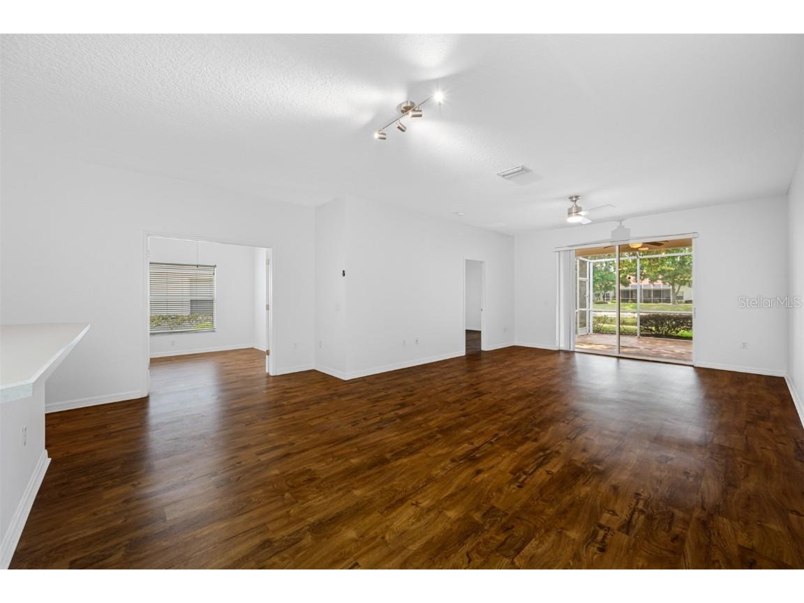 10255 Devonshire Lake Drive Tampa FL 33647 TB8391895 image14