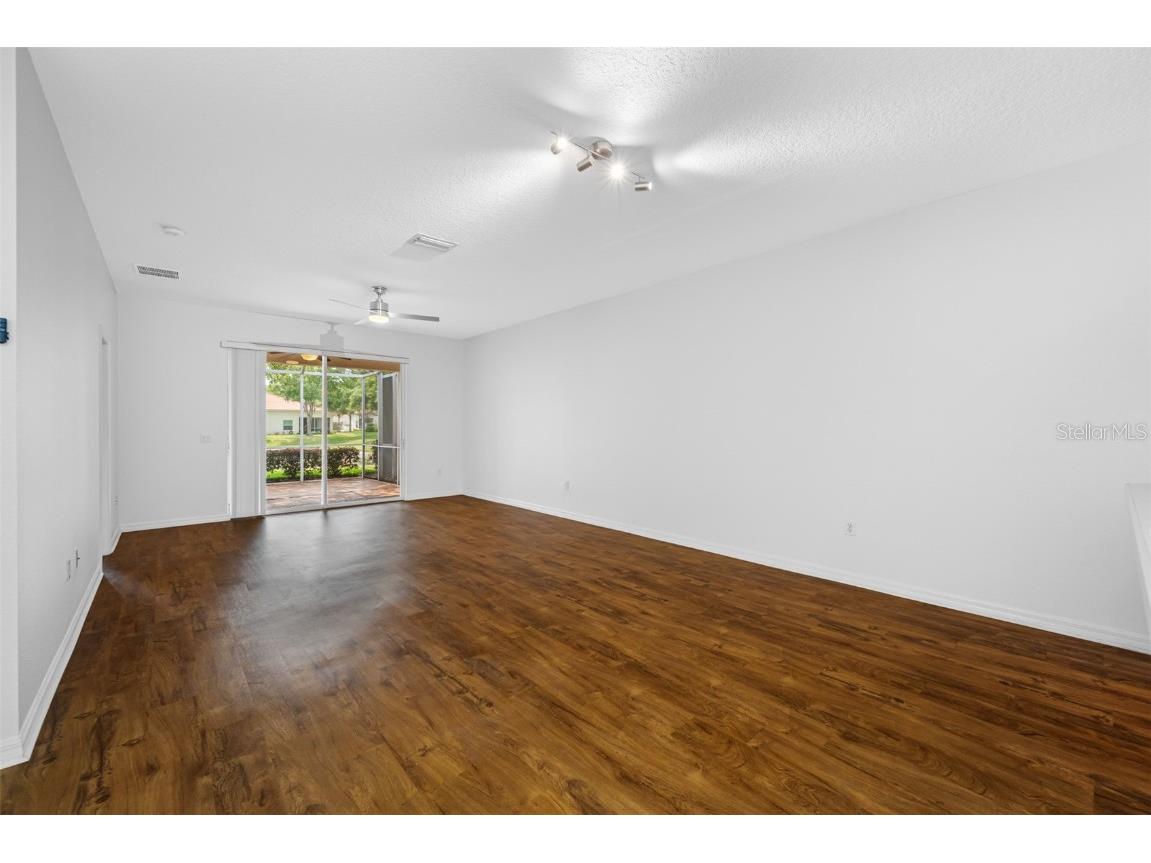 10255 Devonshire Lake Drive Tampa FL 33647 TB8391895 image15