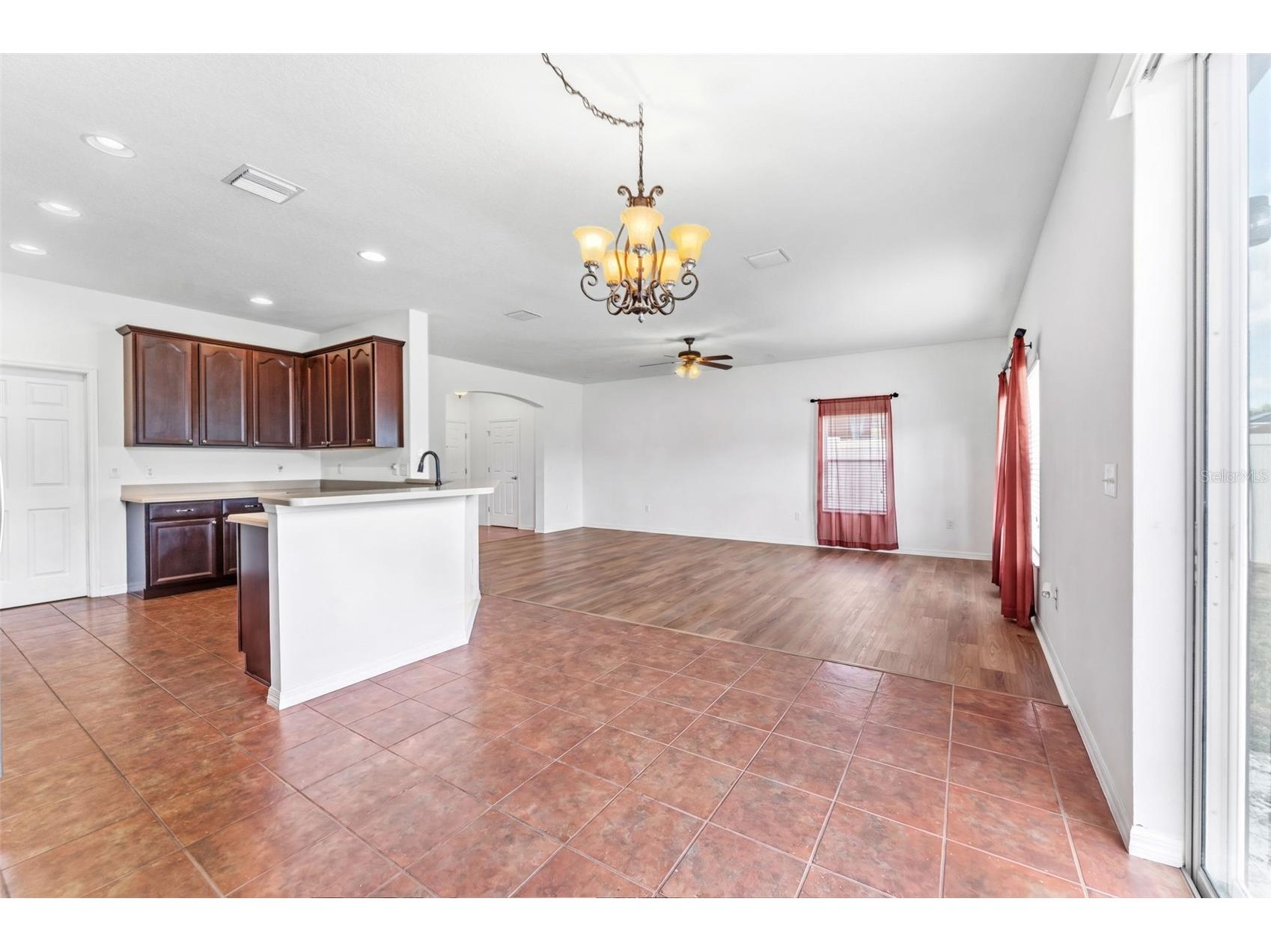 10257 Newminster Loop Ruskin FL 33573 TB8526432 image10