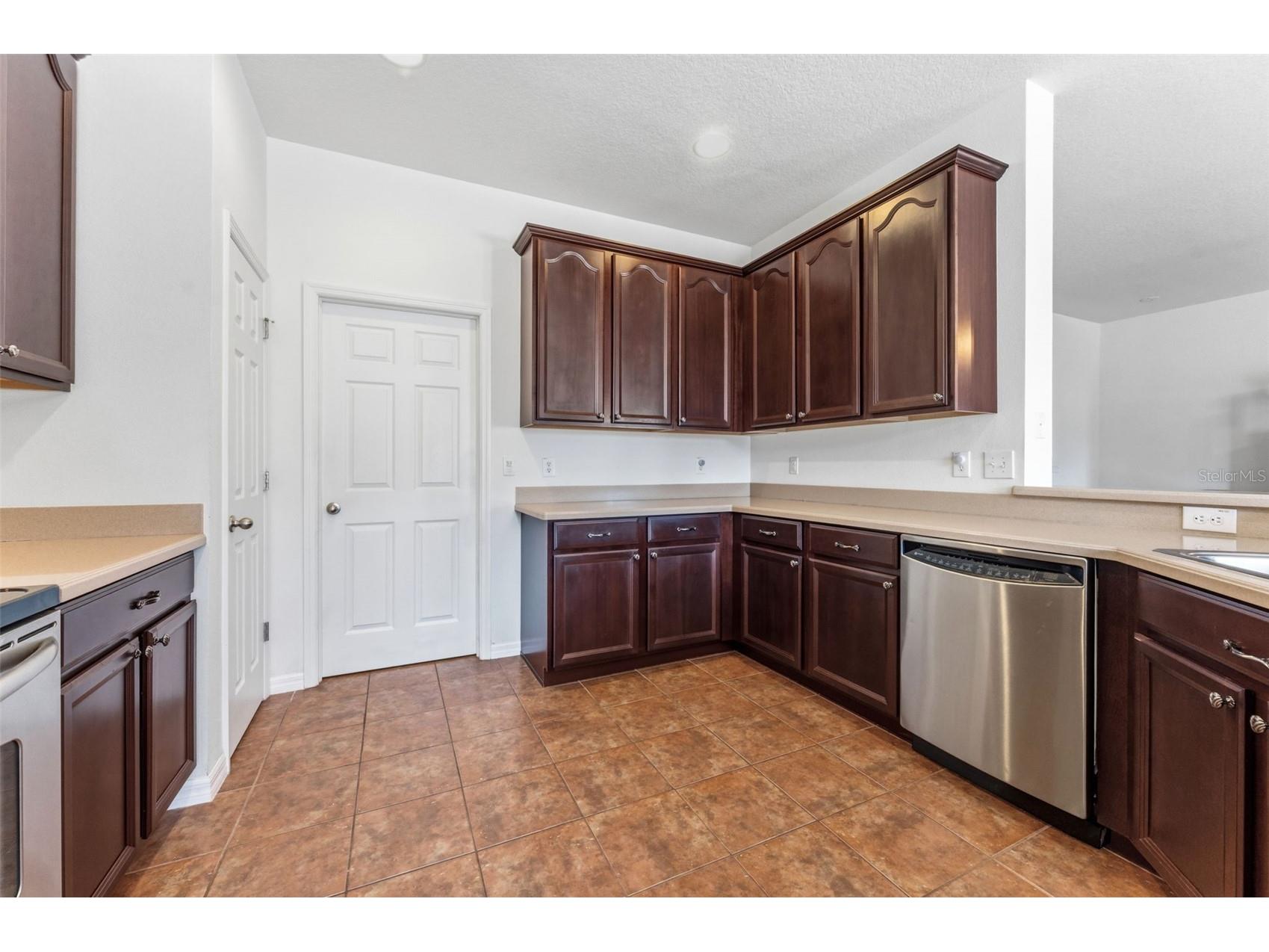 10257 Newminster Loop Ruskin FL 33573 TB8526432 image13