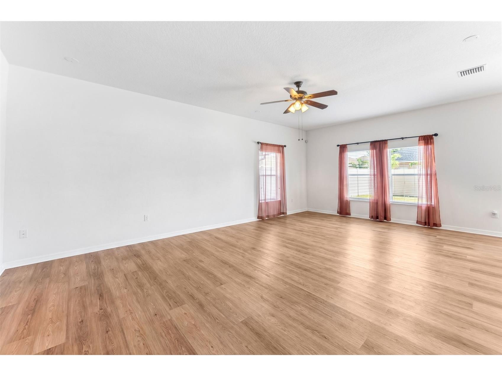 10257 Newminster Loop Ruskin FL 33573 TB8526432 image8