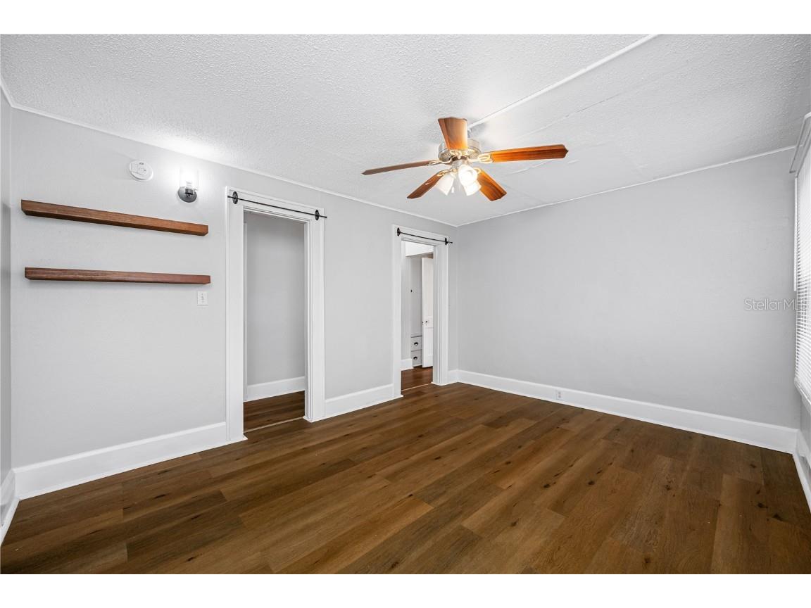 1026 12th Street N Saint Petersburg FL 33705 TB8447281 image8