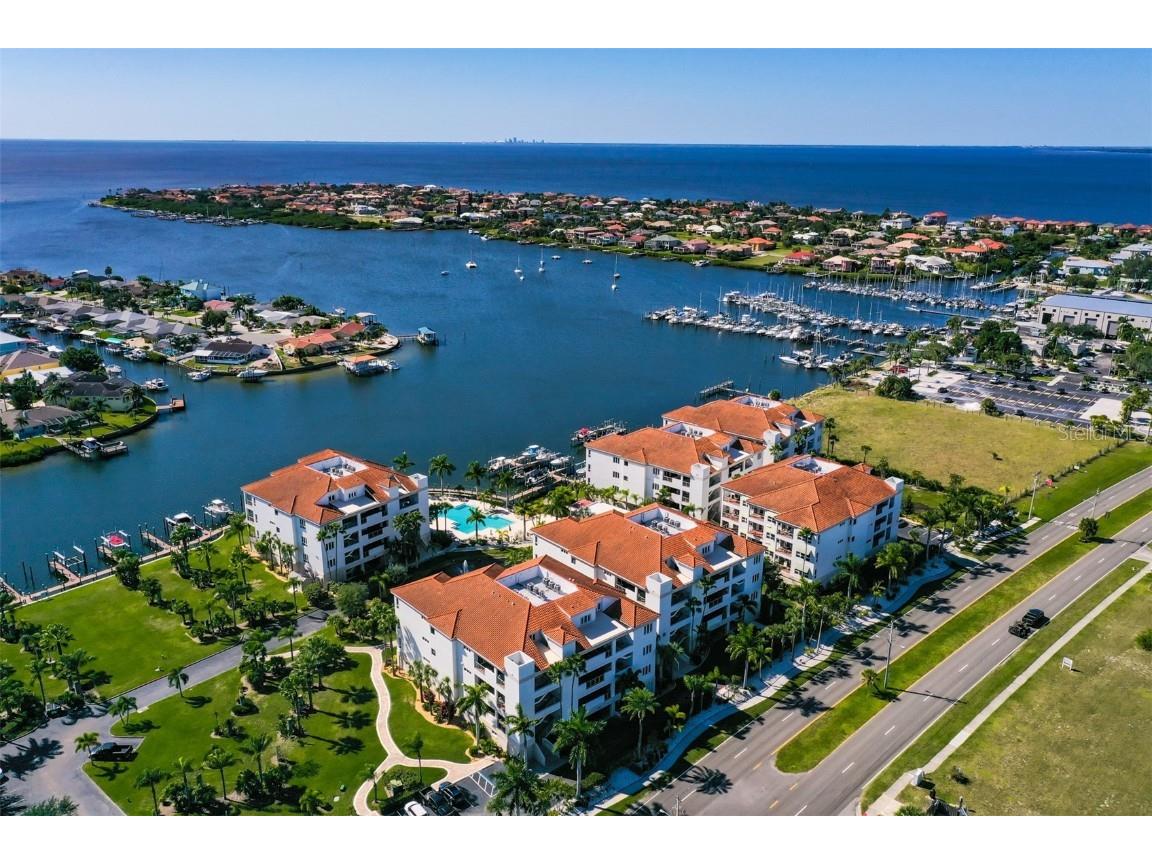 1026 Bellasol Way #4401 Apollo Beach FL 33572 T3498132 image1