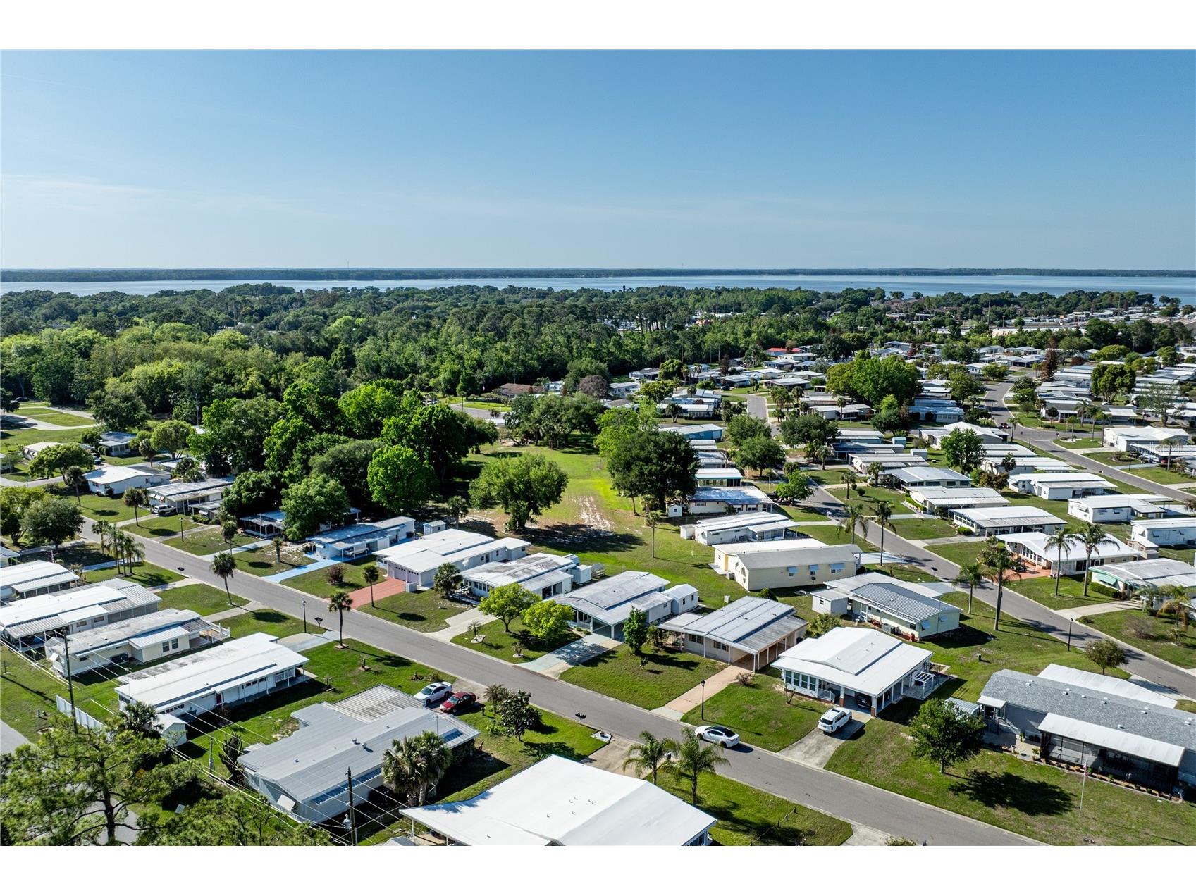1026 Capella Drive Tavares FL 32778 - Lake Frances G5111146 image38