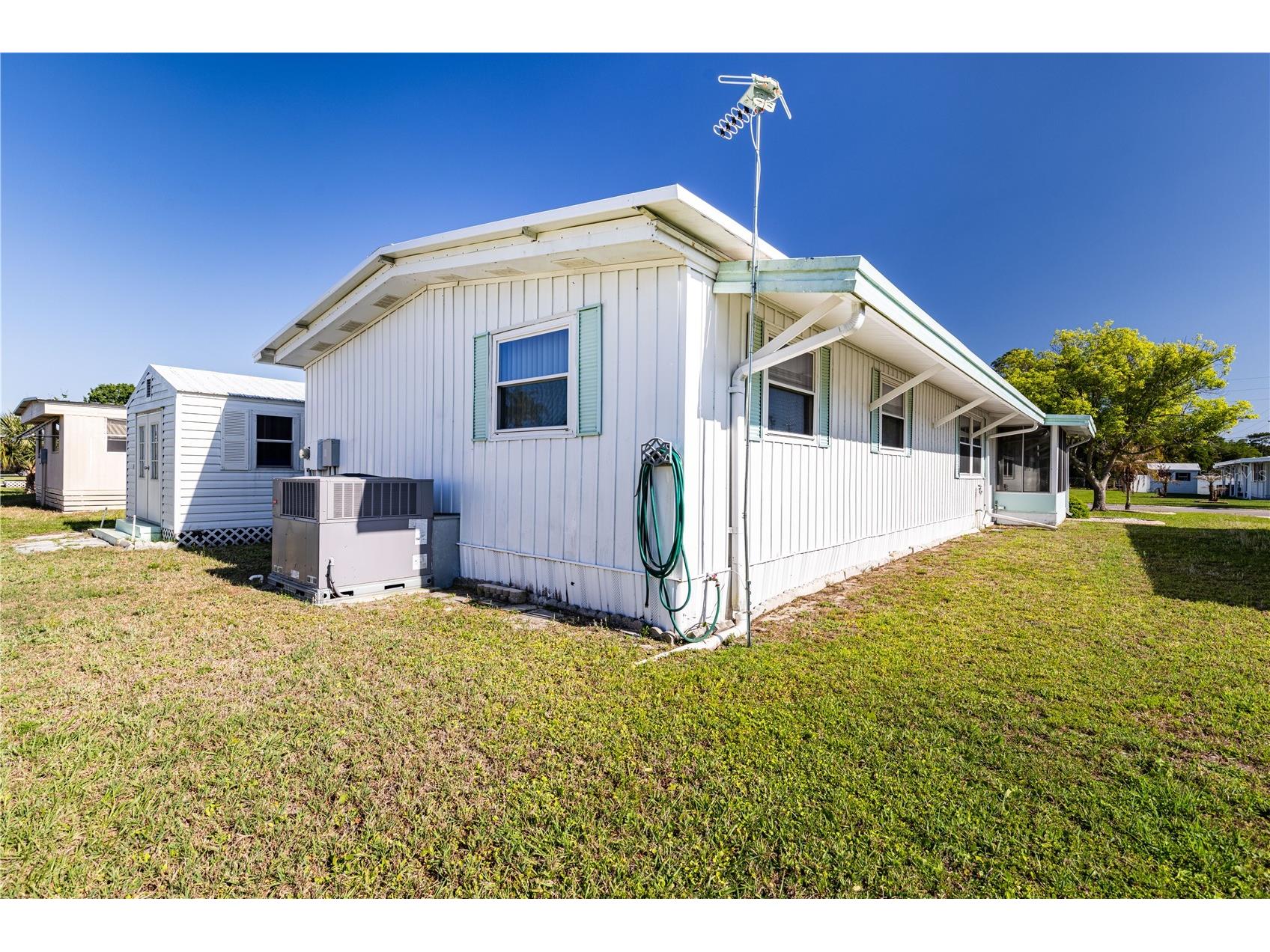 1026 Capella Drive Tavares FL 32778 - Lake Frances G5111146 image39