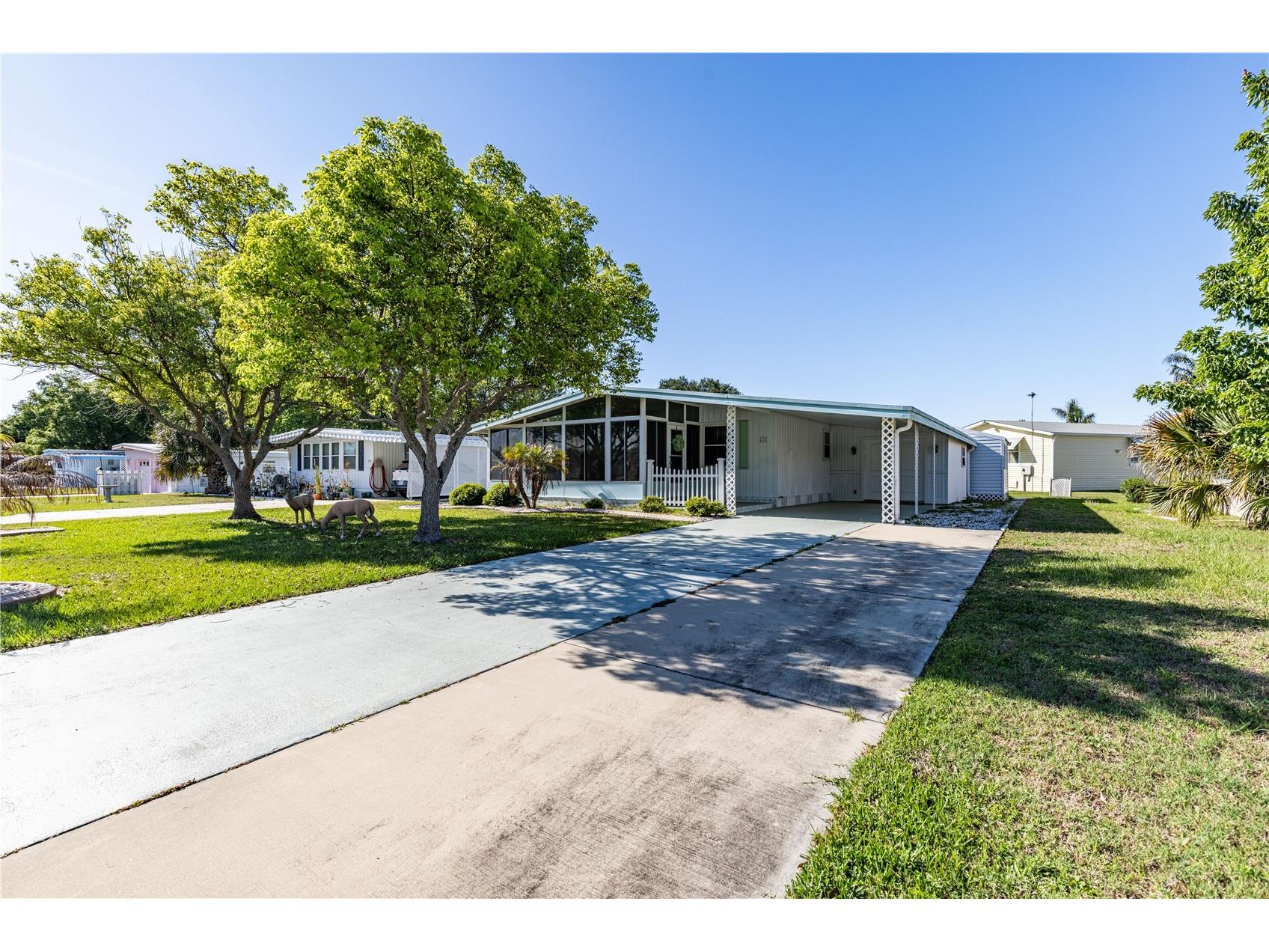 1026 Capella Drive Tavares FL 32778 - Lake Frances G5111146 image45
