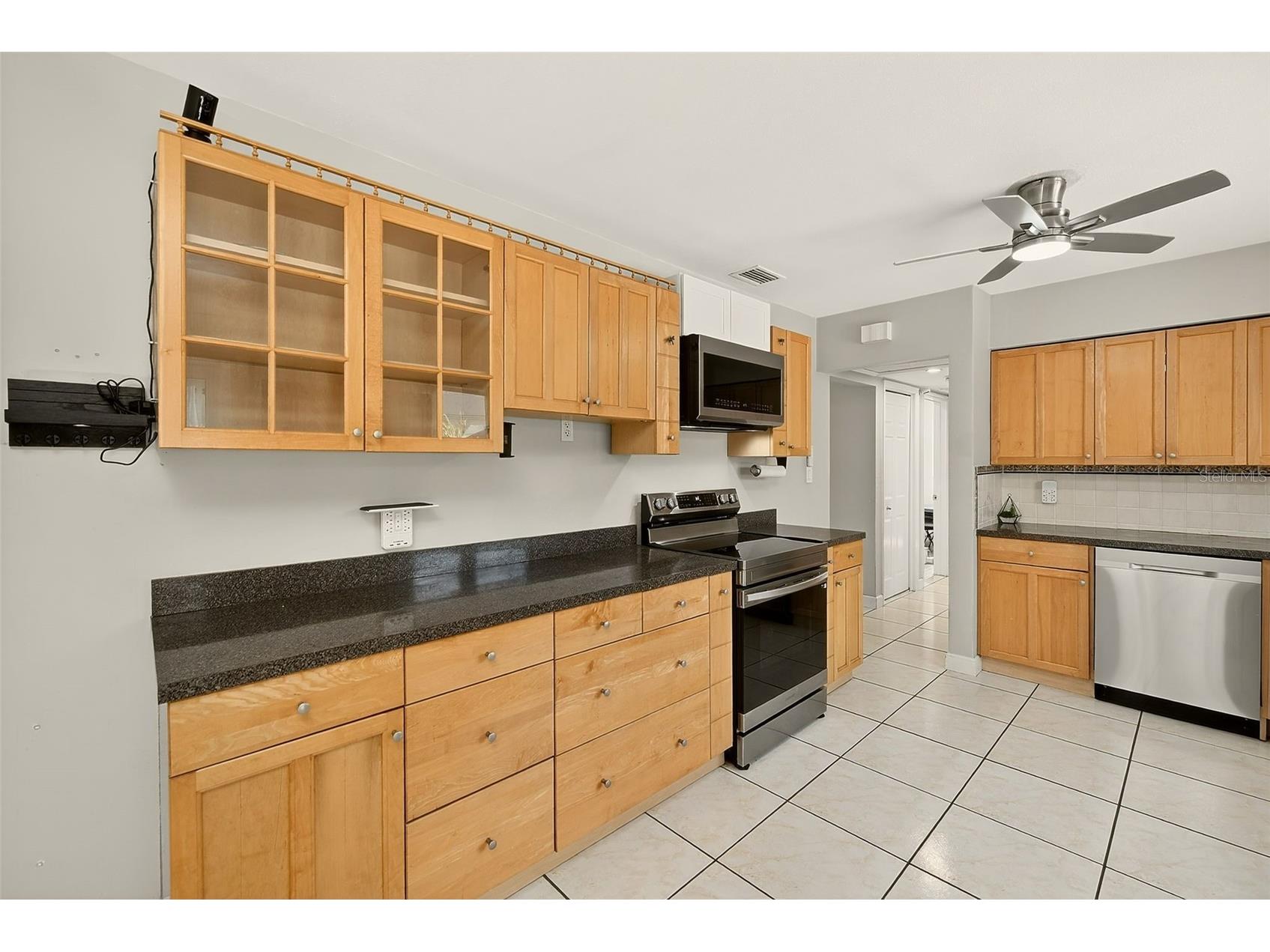 1026 Meadowlawn Drive N Saint Petersburg FL 33702 TB8492404 image10