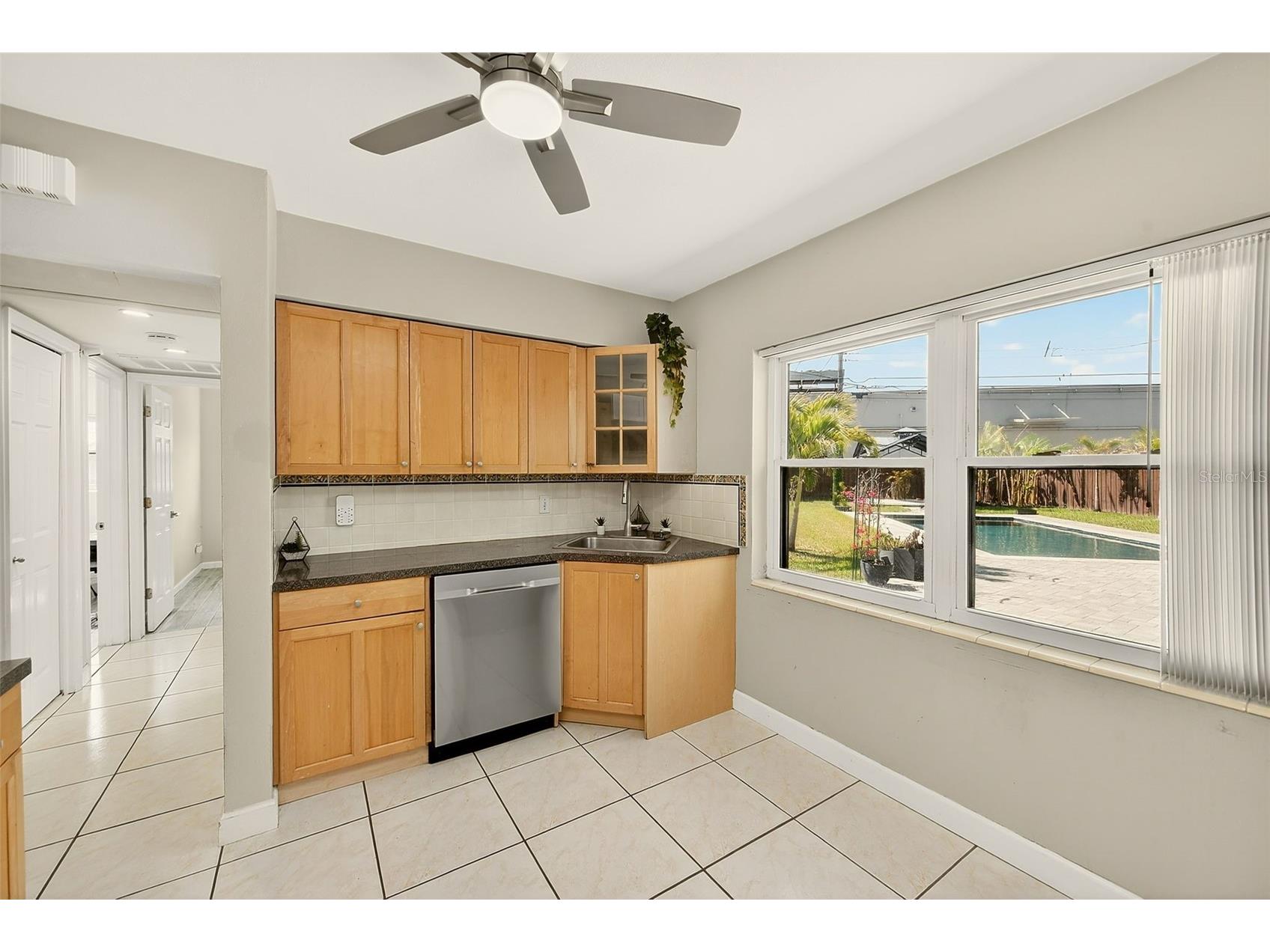 1026 Meadowlawn Drive N Saint Petersburg FL 33702 TB8492404 image12