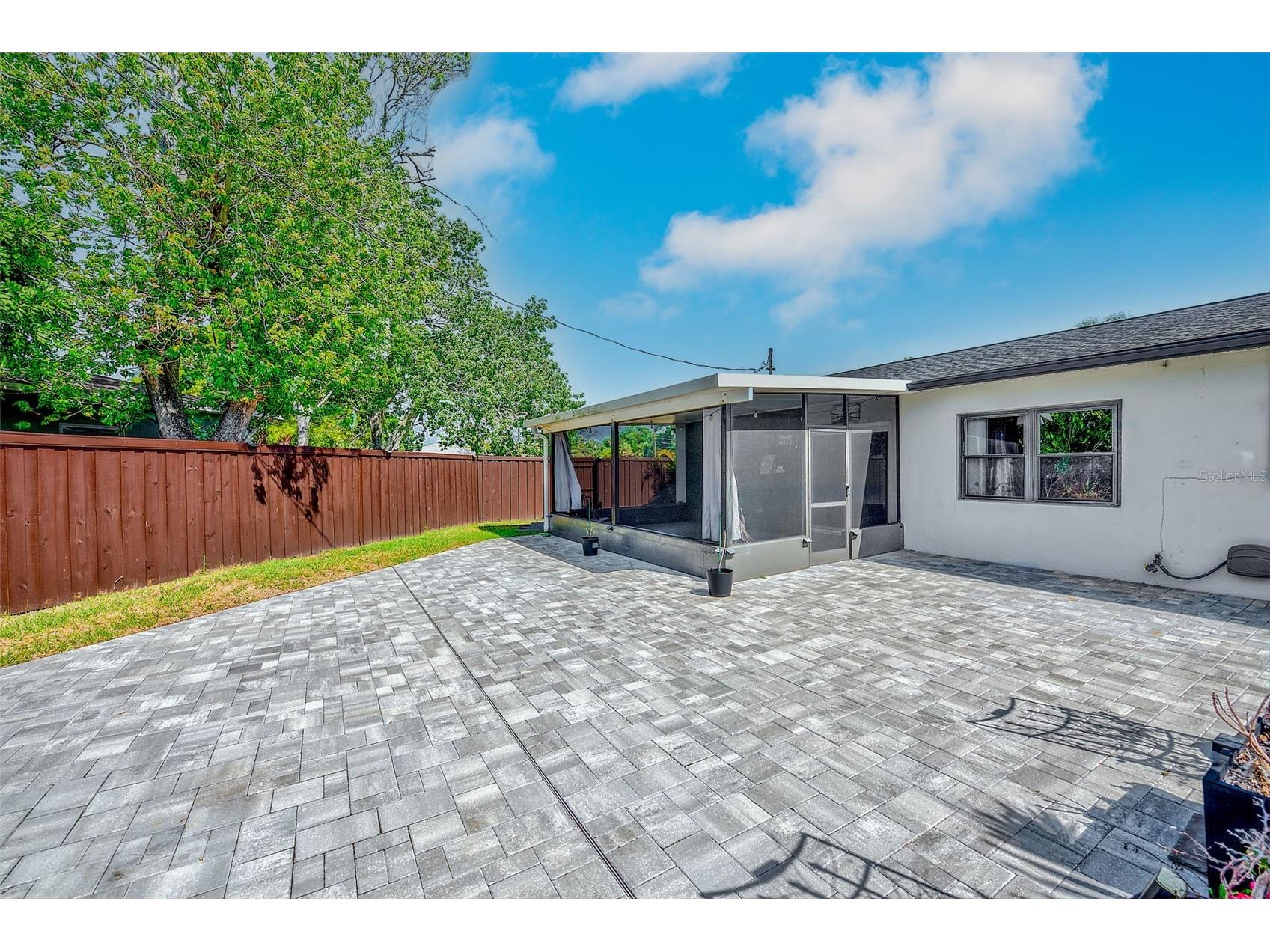 1026 Meadowlawn Drive N Saint Petersburg FL 33702 TB8492404 image26