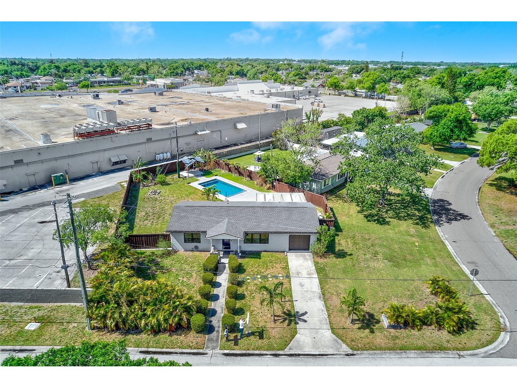 1026 Meadowlawn Drive N Saint Petersburg FL 33702 TB8492404 image3