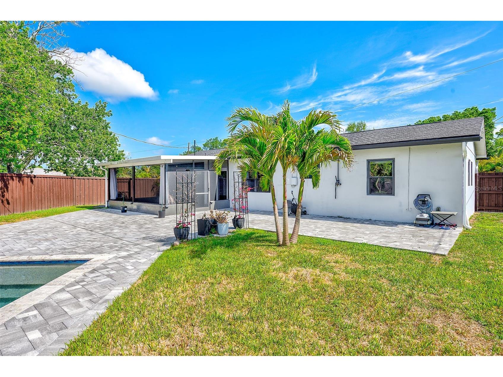 1026 Meadowlawn Drive N Saint Petersburg FL 33702 TB8492404 image35