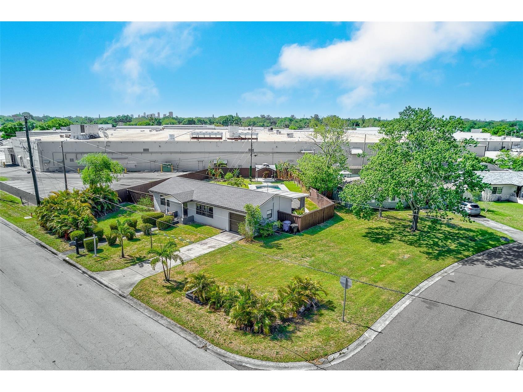 1026 Meadowlawn Drive N Saint Petersburg FL 33702 TB8492404 image42