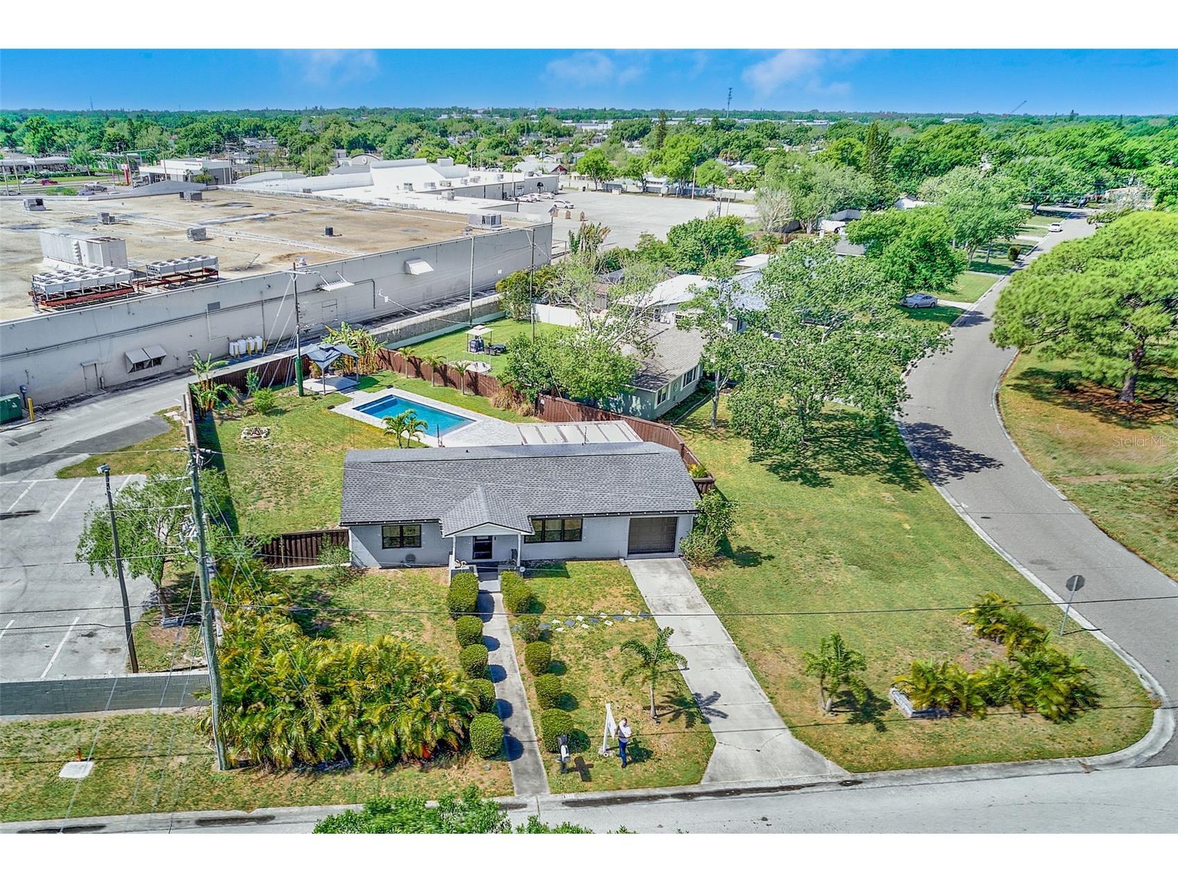 1026 Meadowlawn Drive N Saint Petersburg FL 33702 TB8492404 image44