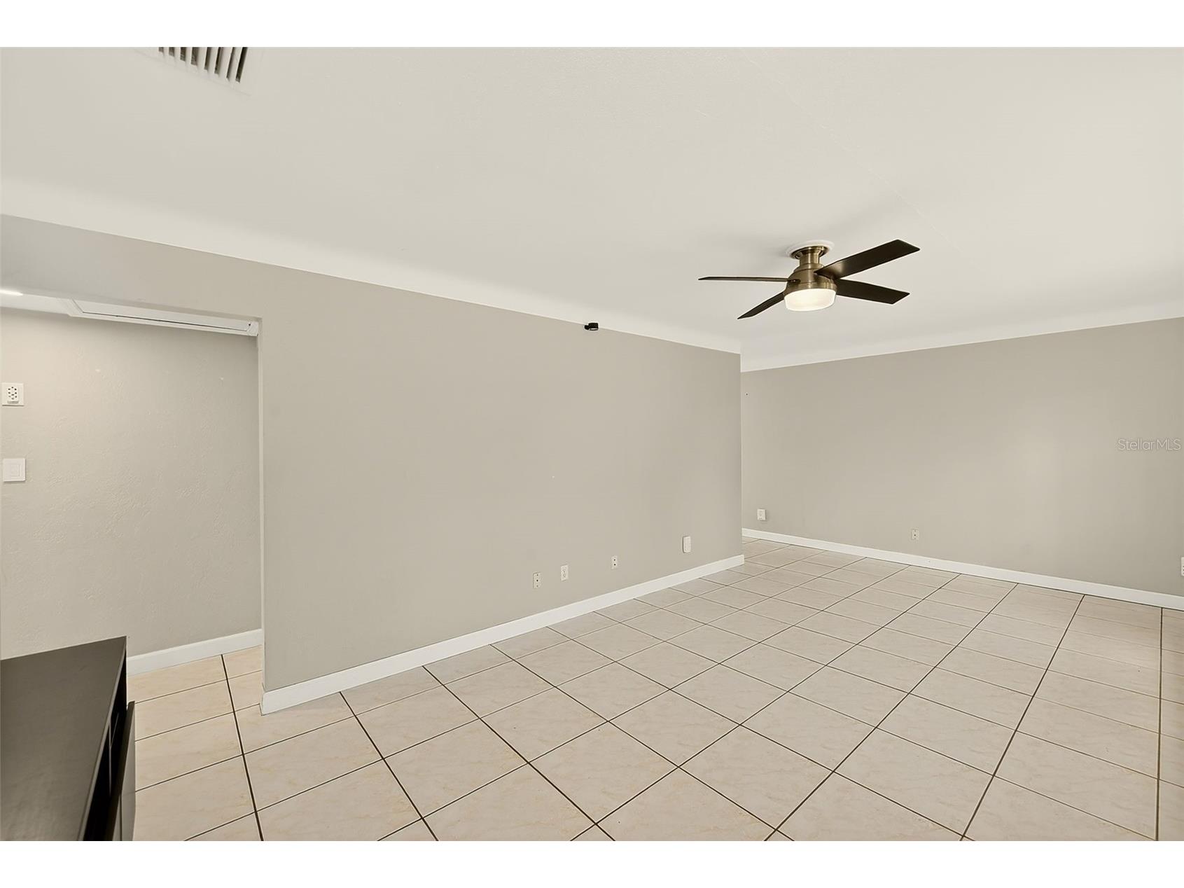 1026 Meadowlawn Drive N Saint Petersburg FL 33702 TB8492404 image5