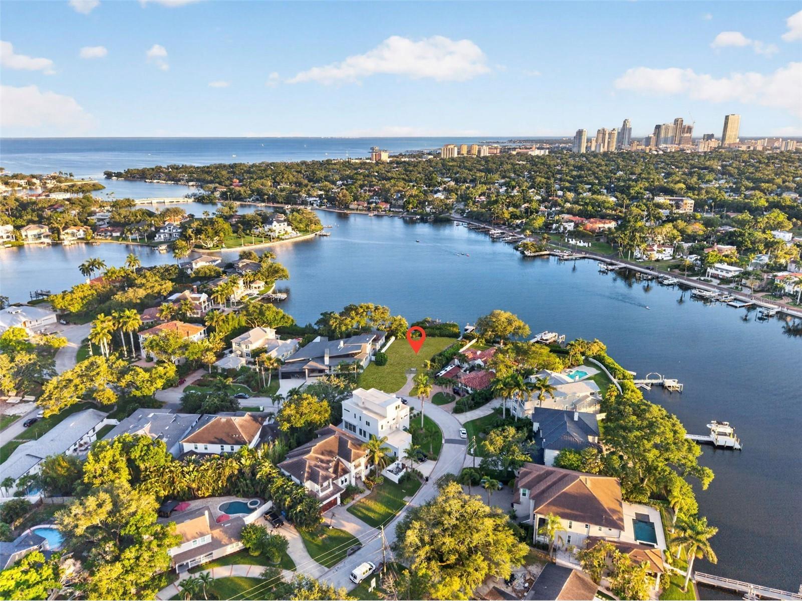 1026 Monterey Boulevard NE Saint Petersburg FL 33704 TB8508630 image10