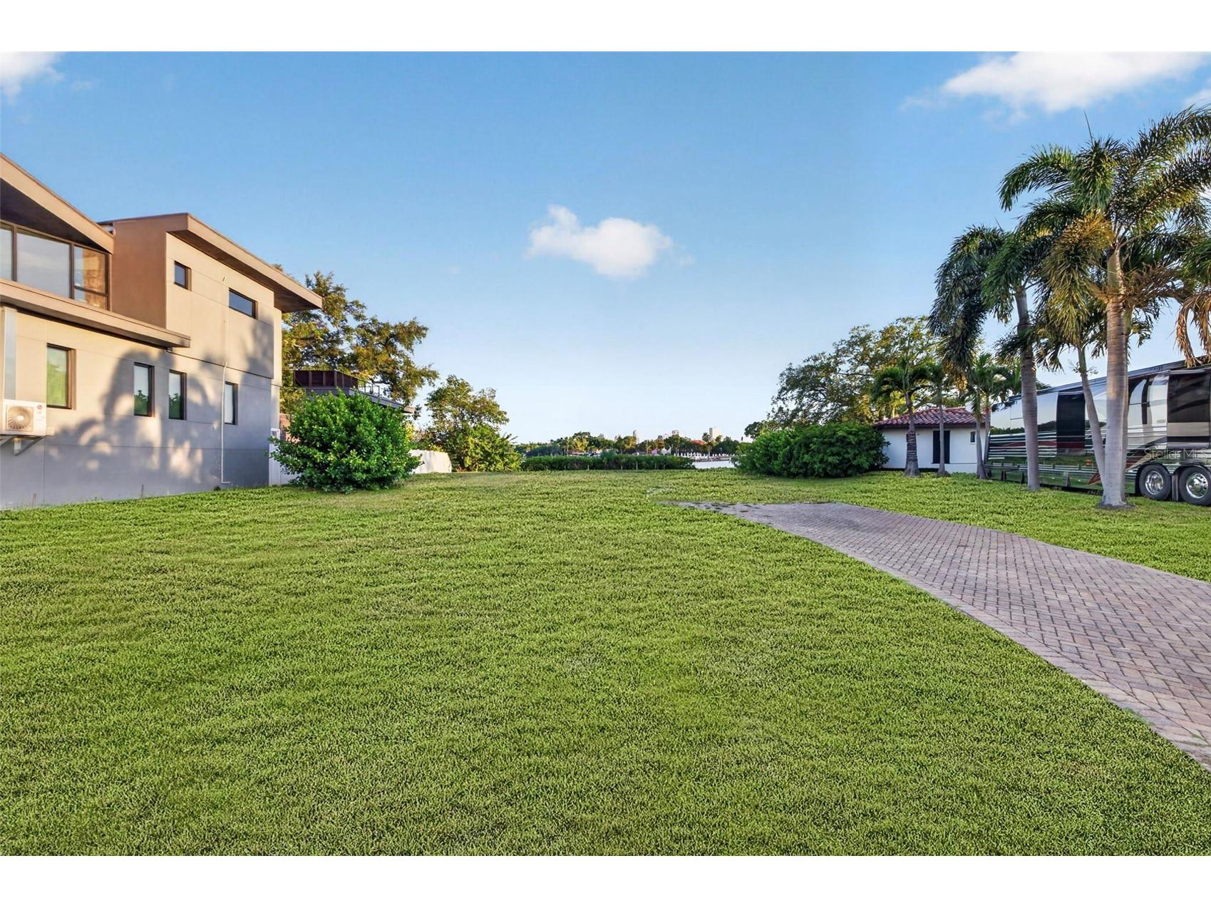 1026 Monterey Boulevard NE Saint Petersburg FL 33704 TB8508630 image12