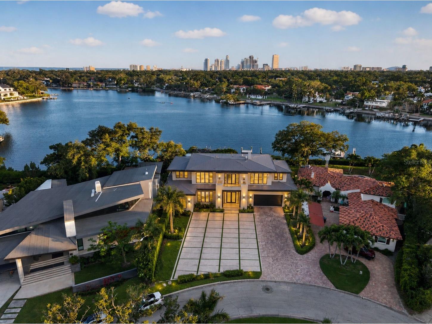 1026 Monterey Boulevard NE Saint Petersburg FL 33704 TB8508630 image14