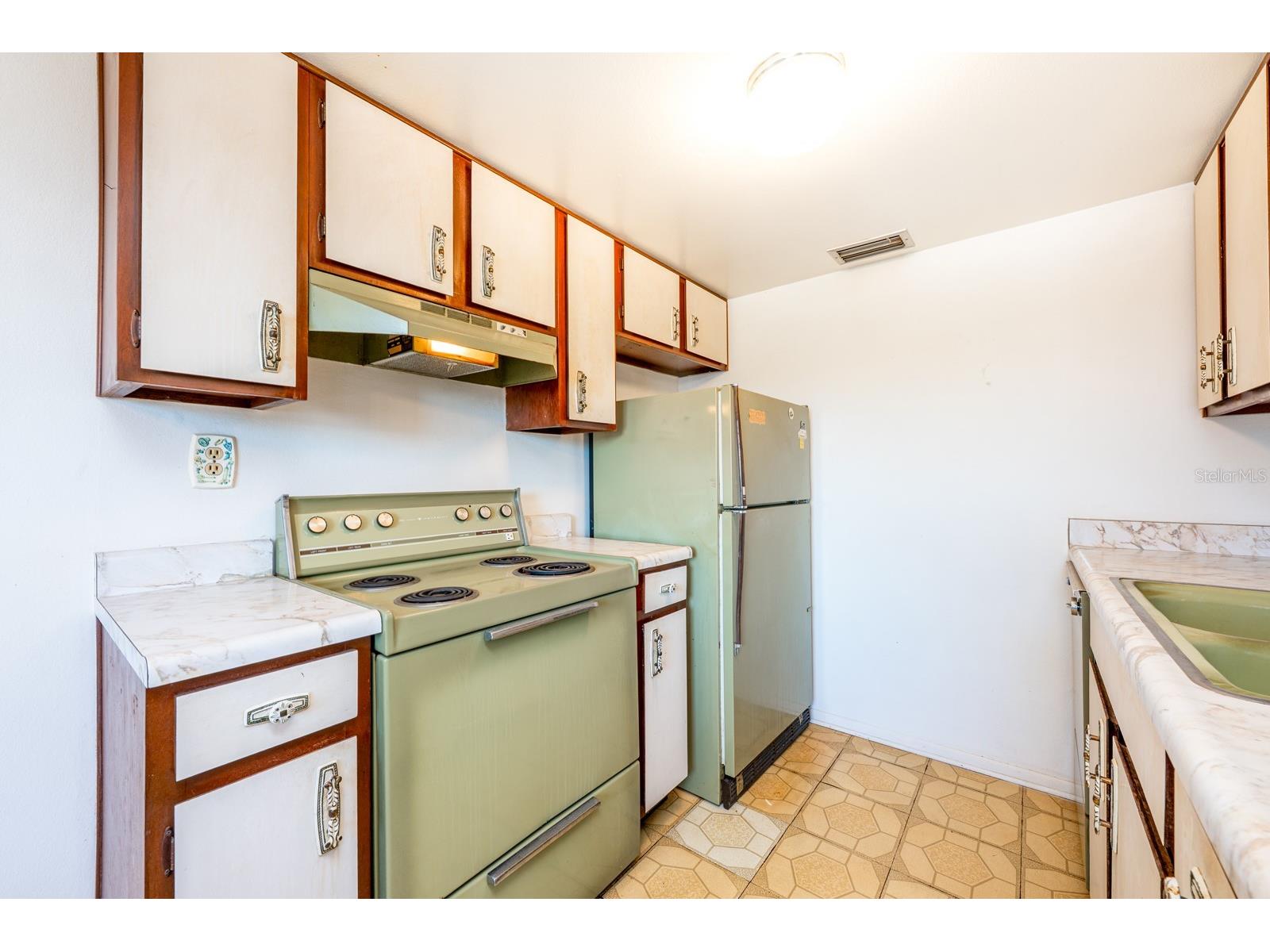 1026 N Plantation Drive #B14 Kissimmee FL 34741 O6381666 image5
