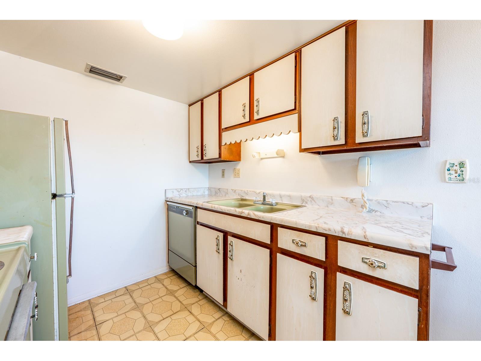 1026 N Plantation Drive #B14 Kissimmee FL 34741 O6381666 image6