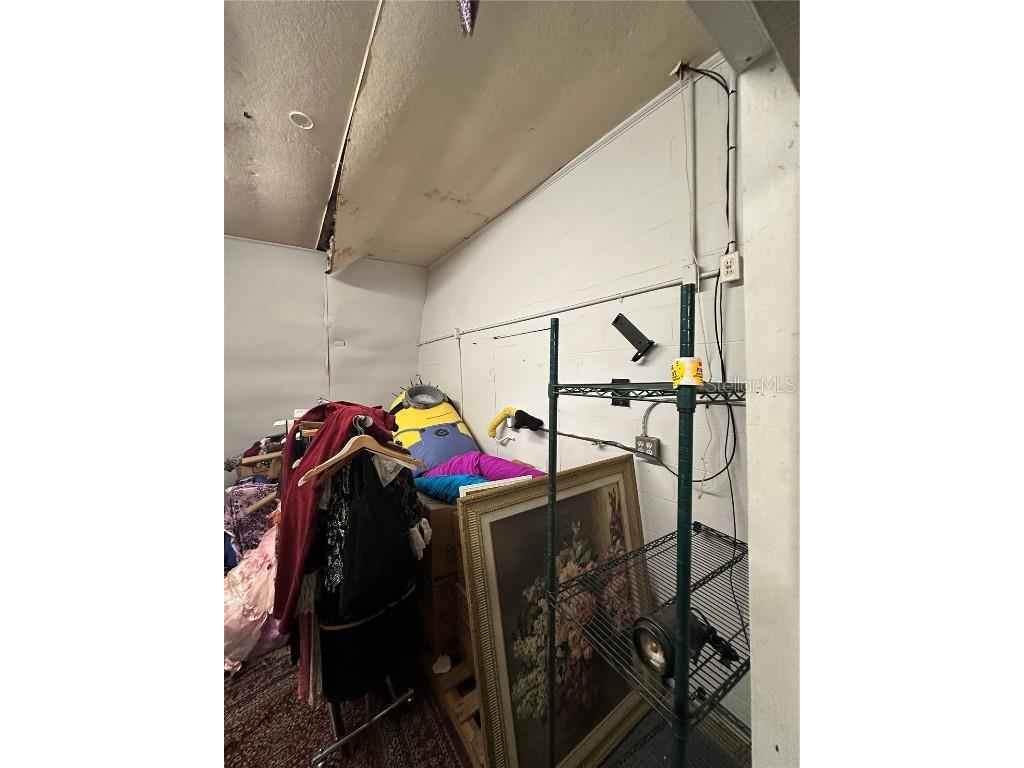 1026 W Central Boulevard Orlando FL 32805 O6362395 image5