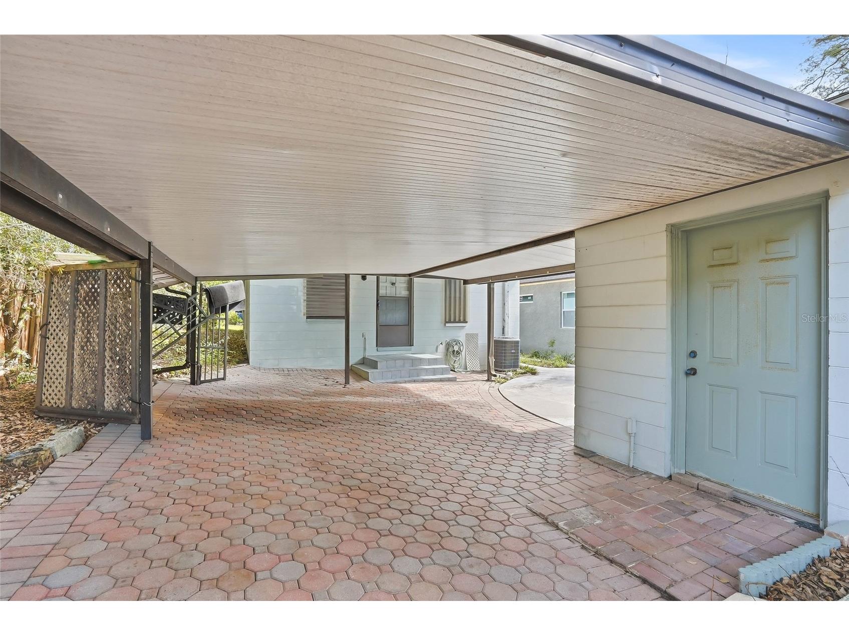 1026 W Rambla Street Tampa FL 33612 TB8506402 image12