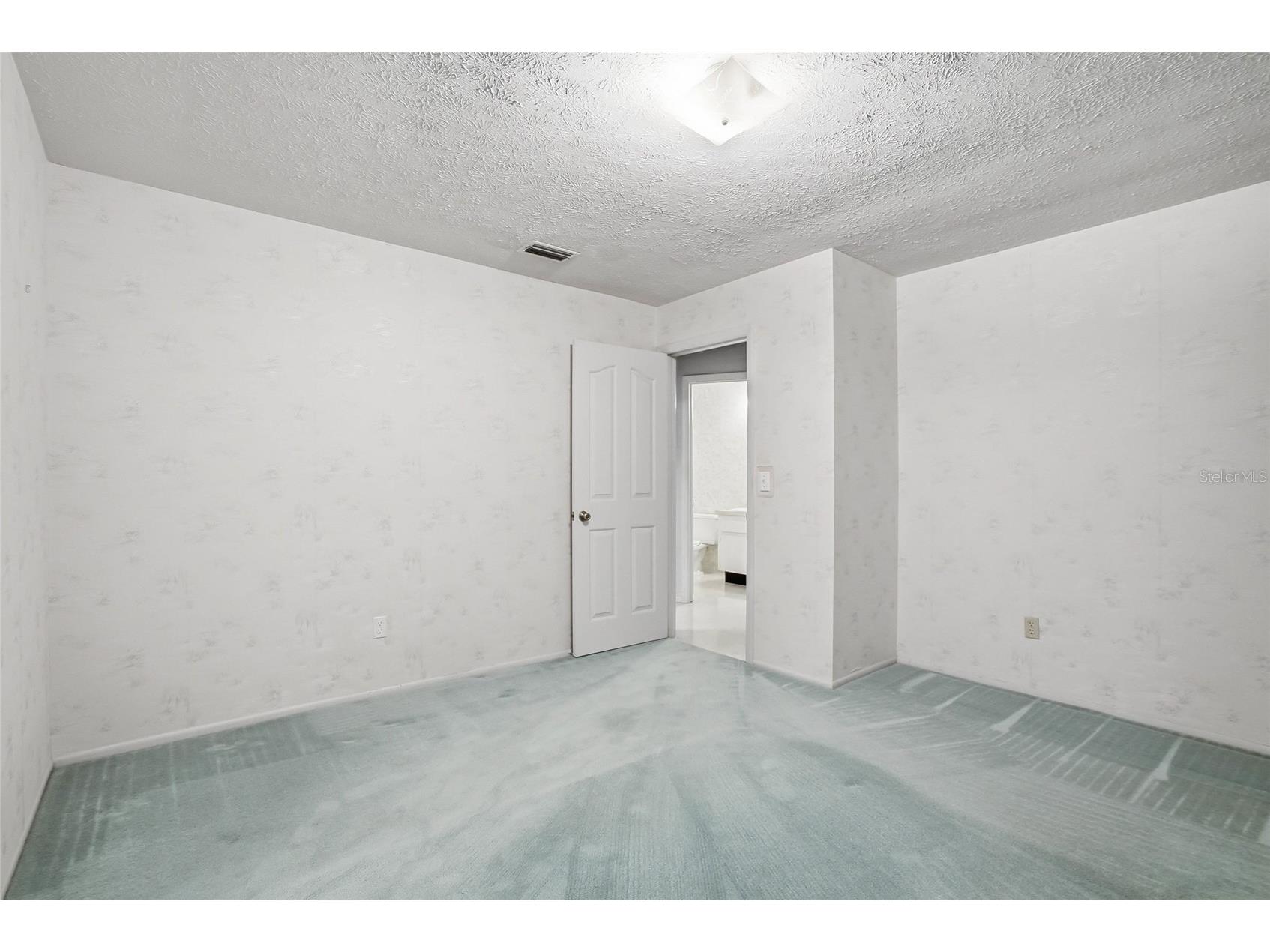 1026 W Rambla Street Tampa FL 33612 TB8506402 image29