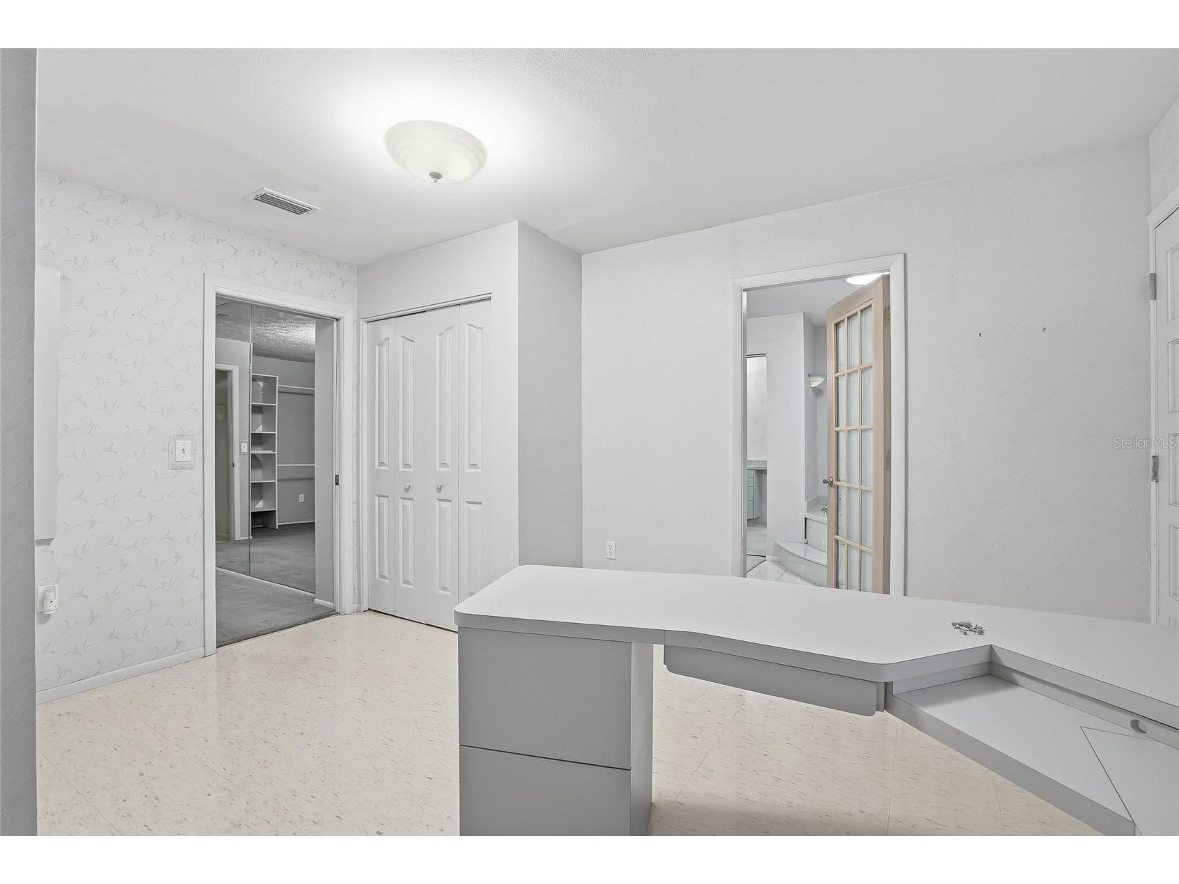 1026 W Rambla Street Tampa FL 33612 TB8506402 image37